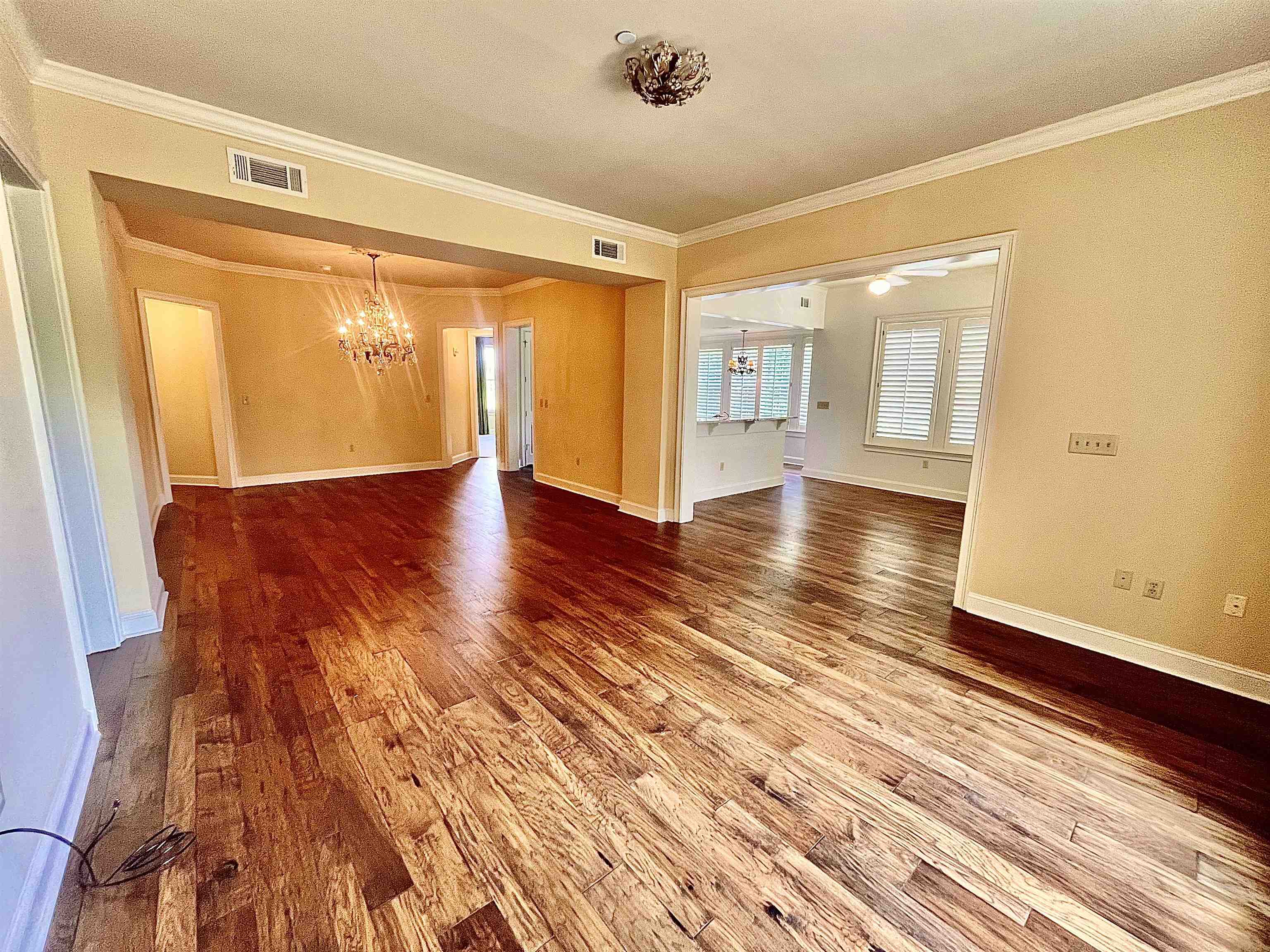 591 Lexington Club Ct 201 Property Photo 10