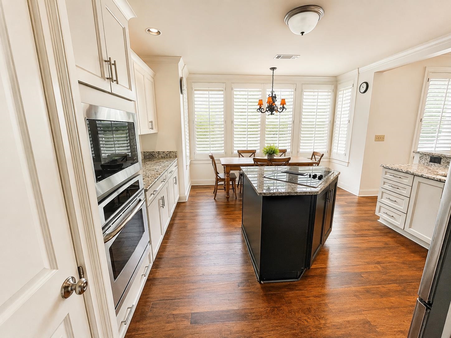 591 Lexington Club Ct 201 Property Photo 13