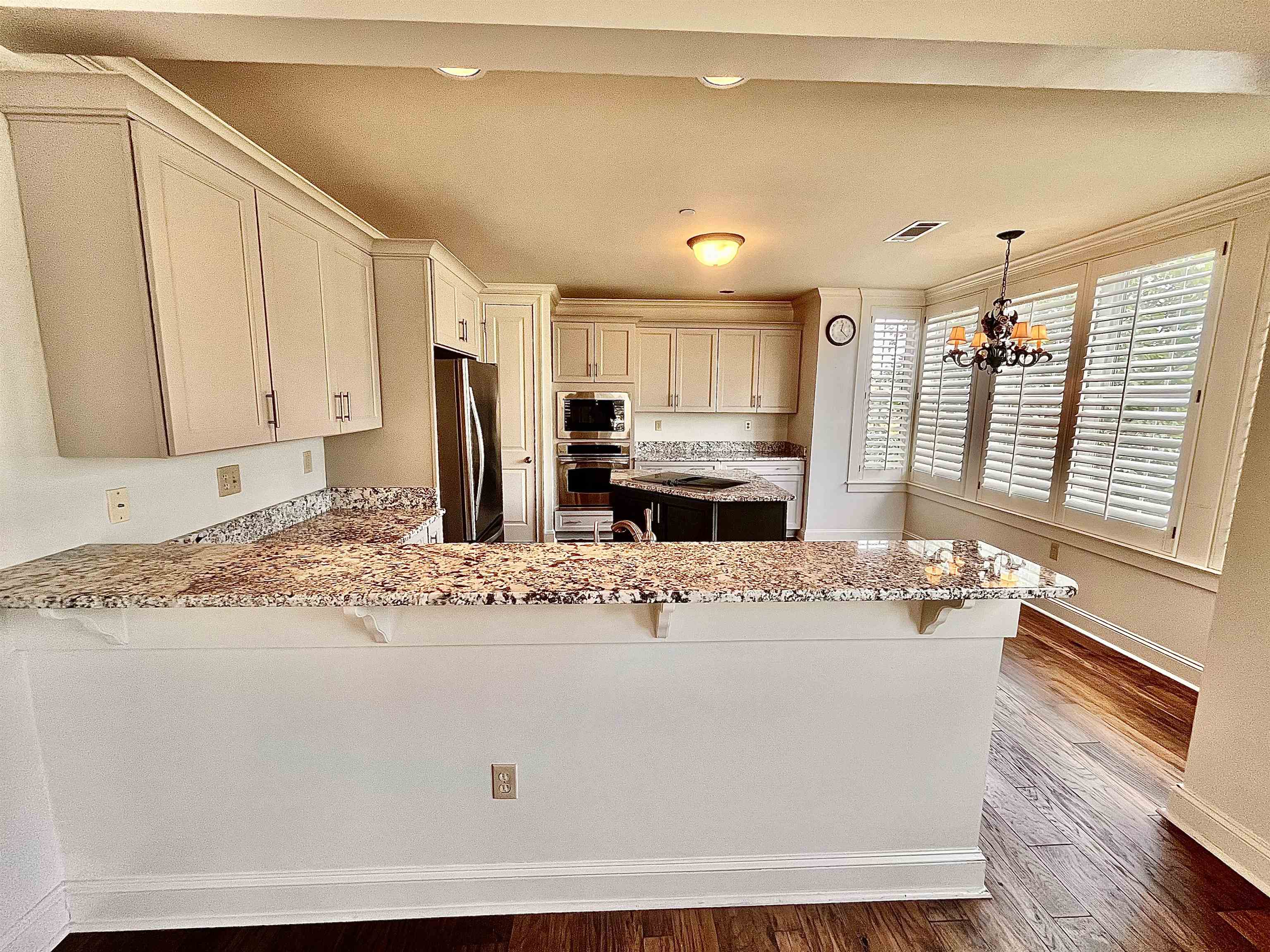 591 Lexington Club Ct 201 Property Photo 15