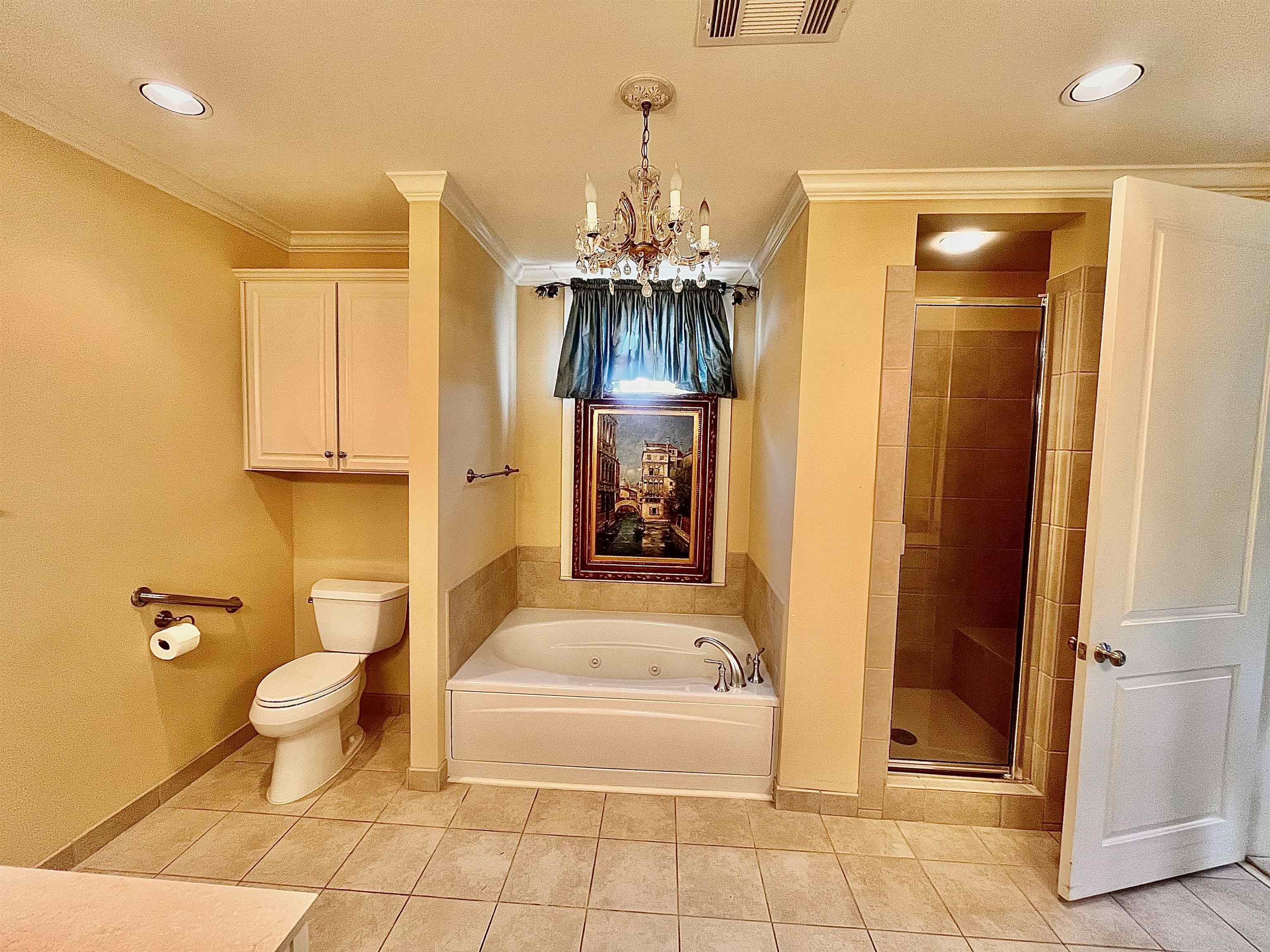 591 Lexington Club Ct 201 Property Photo 25