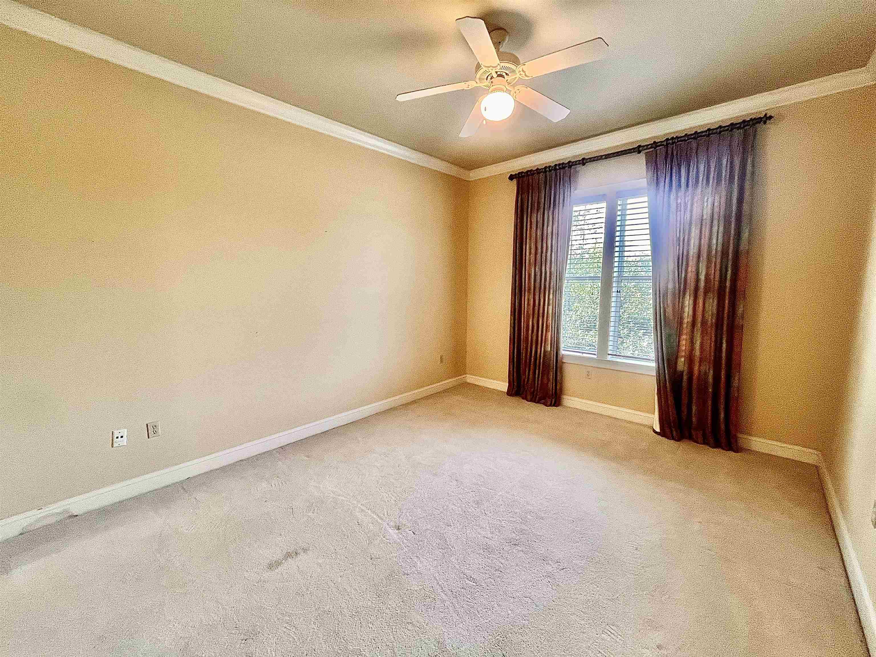 591 Lexington Club Ct 201 Property Photo 27