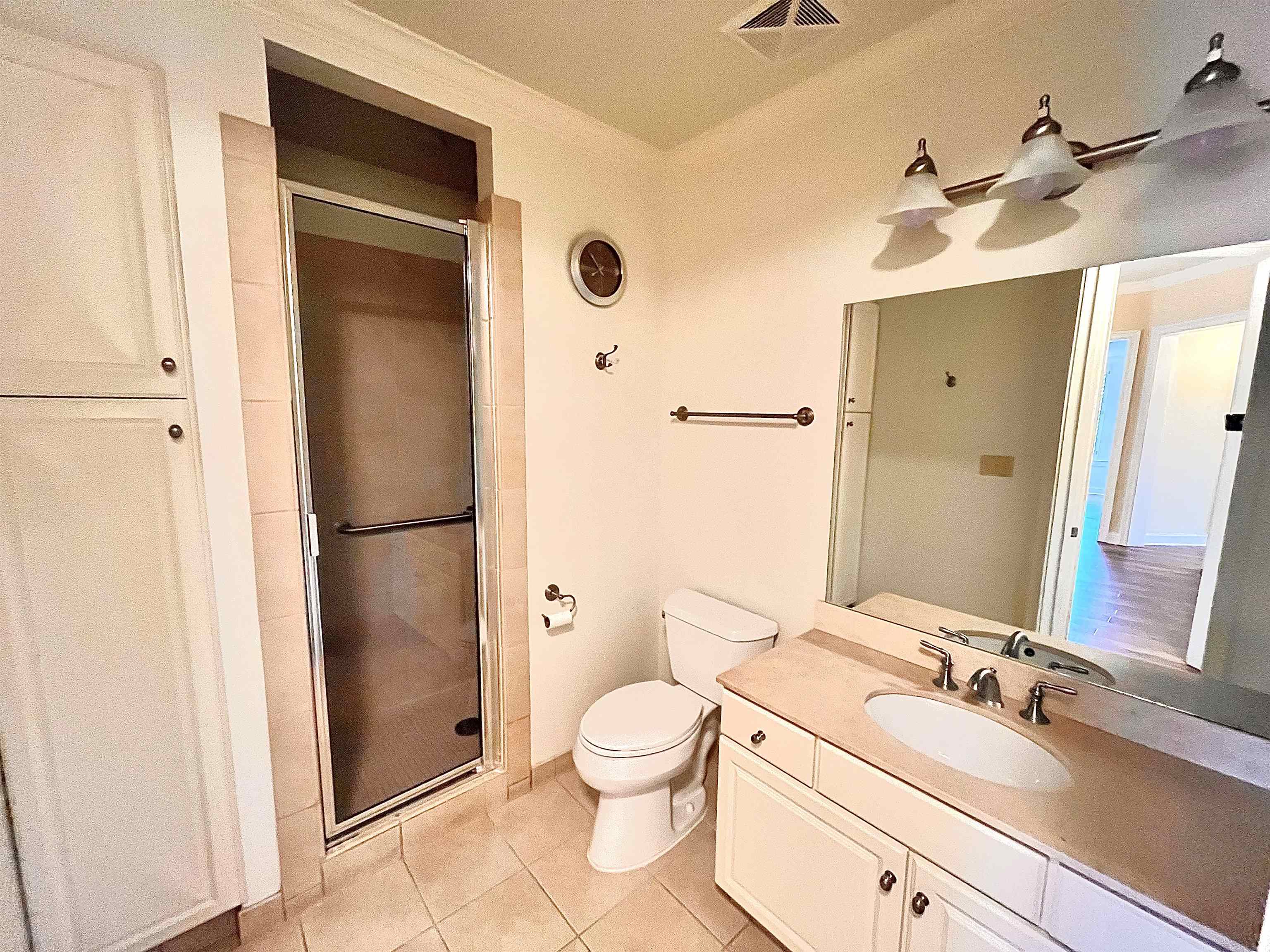591 Lexington Club Ct 201 Property Photo 28