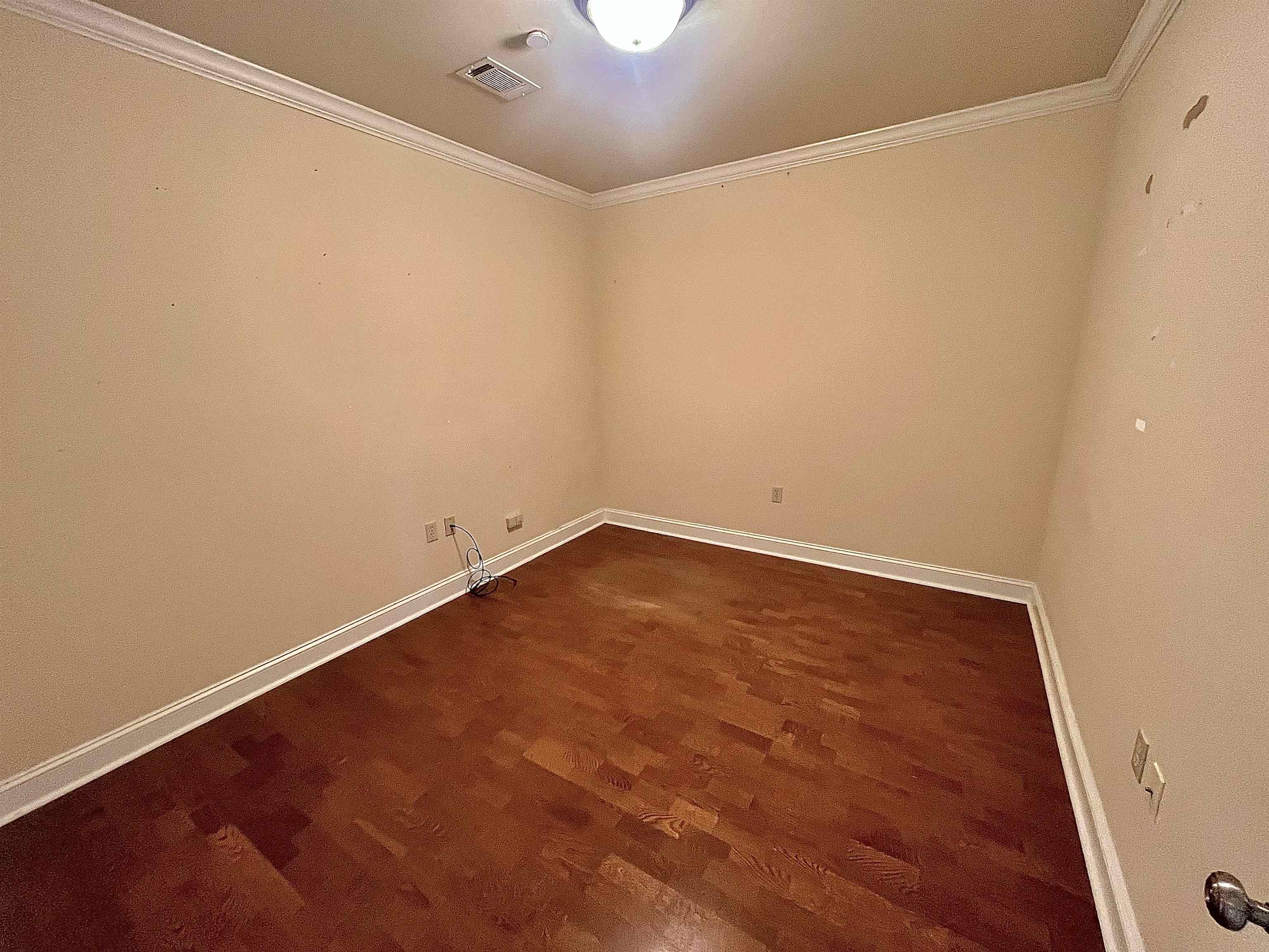 591 Lexington Club Ct 201 Property Photo 30