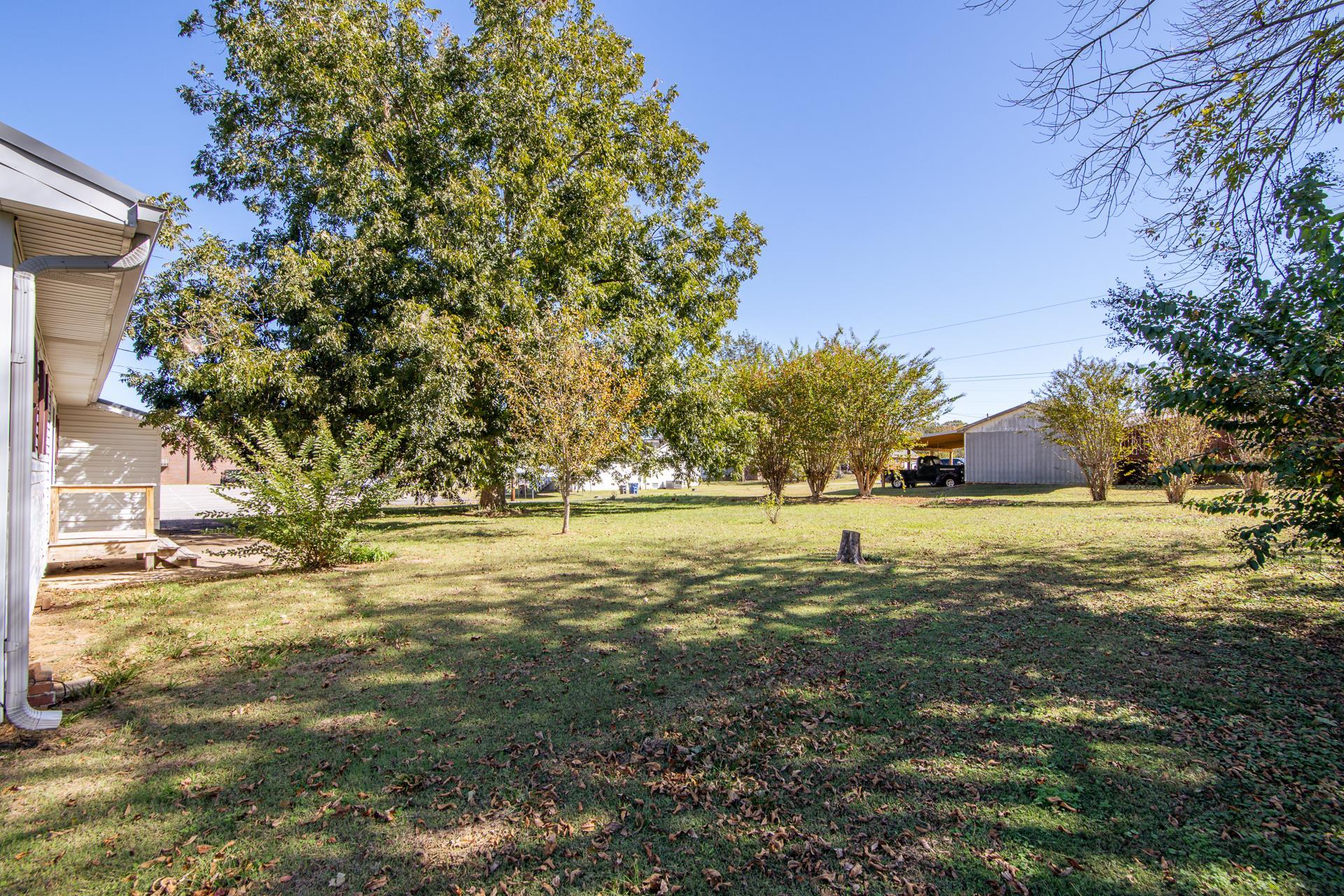 701 James K Polk St Property Photo 36