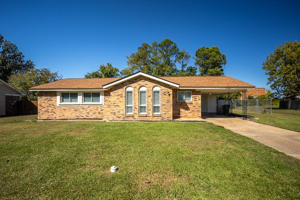 4734 Janie Ave Property Photo 1