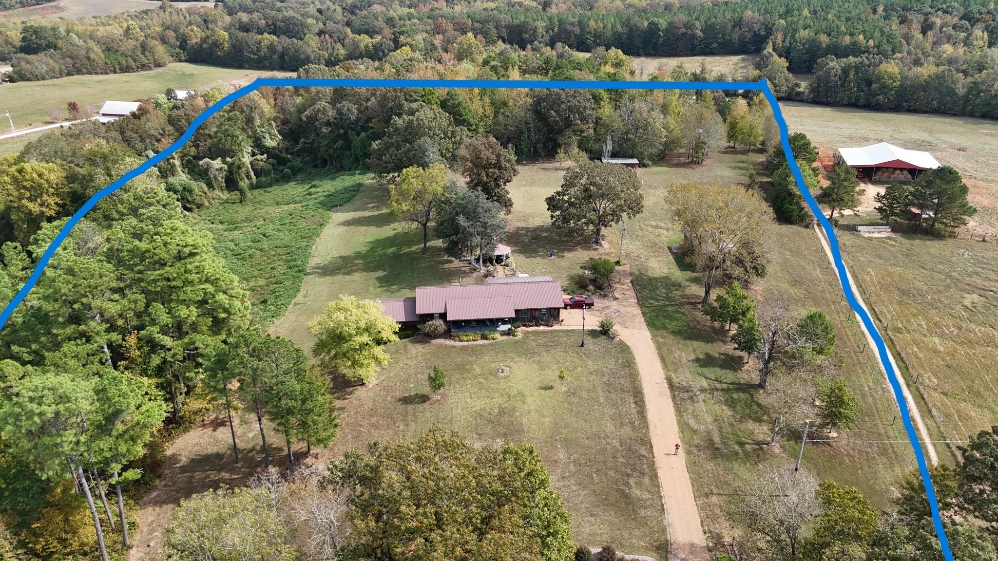2890 Nance Bend Rd Property Photo 5