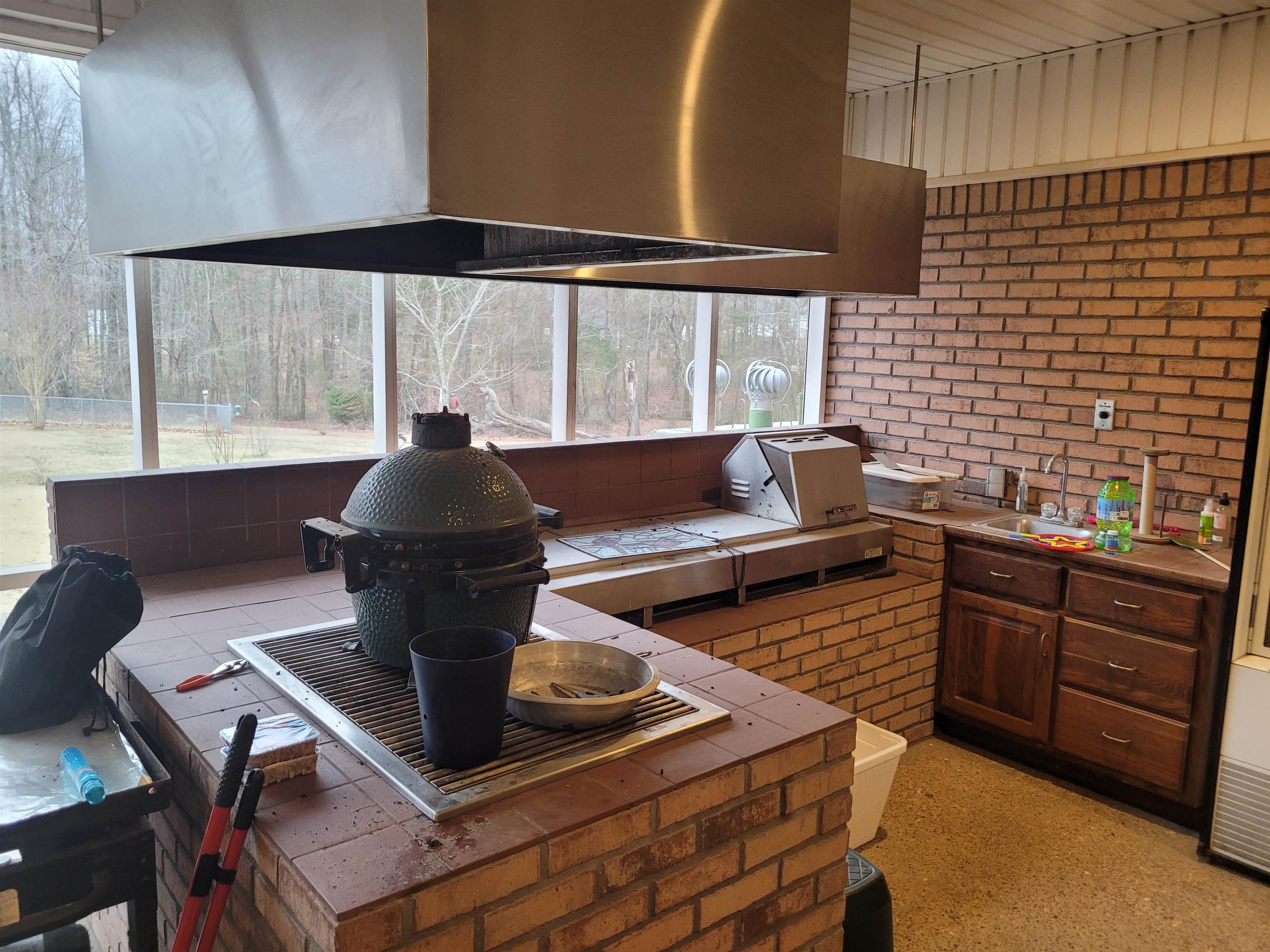 485 Robin Hood Loop Property Photo 38