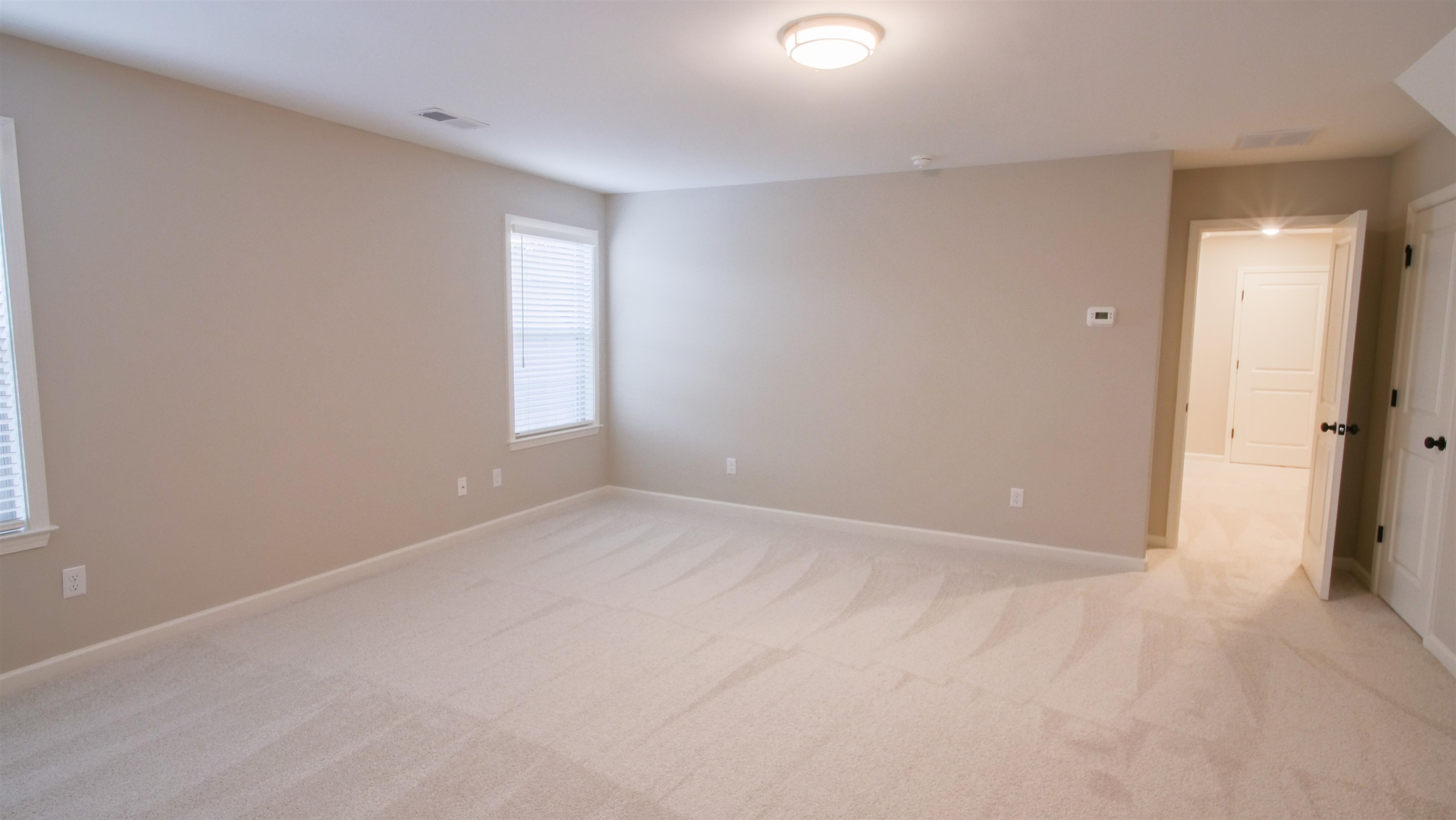 9568 Grays Hollow Dr S Property Photo 30