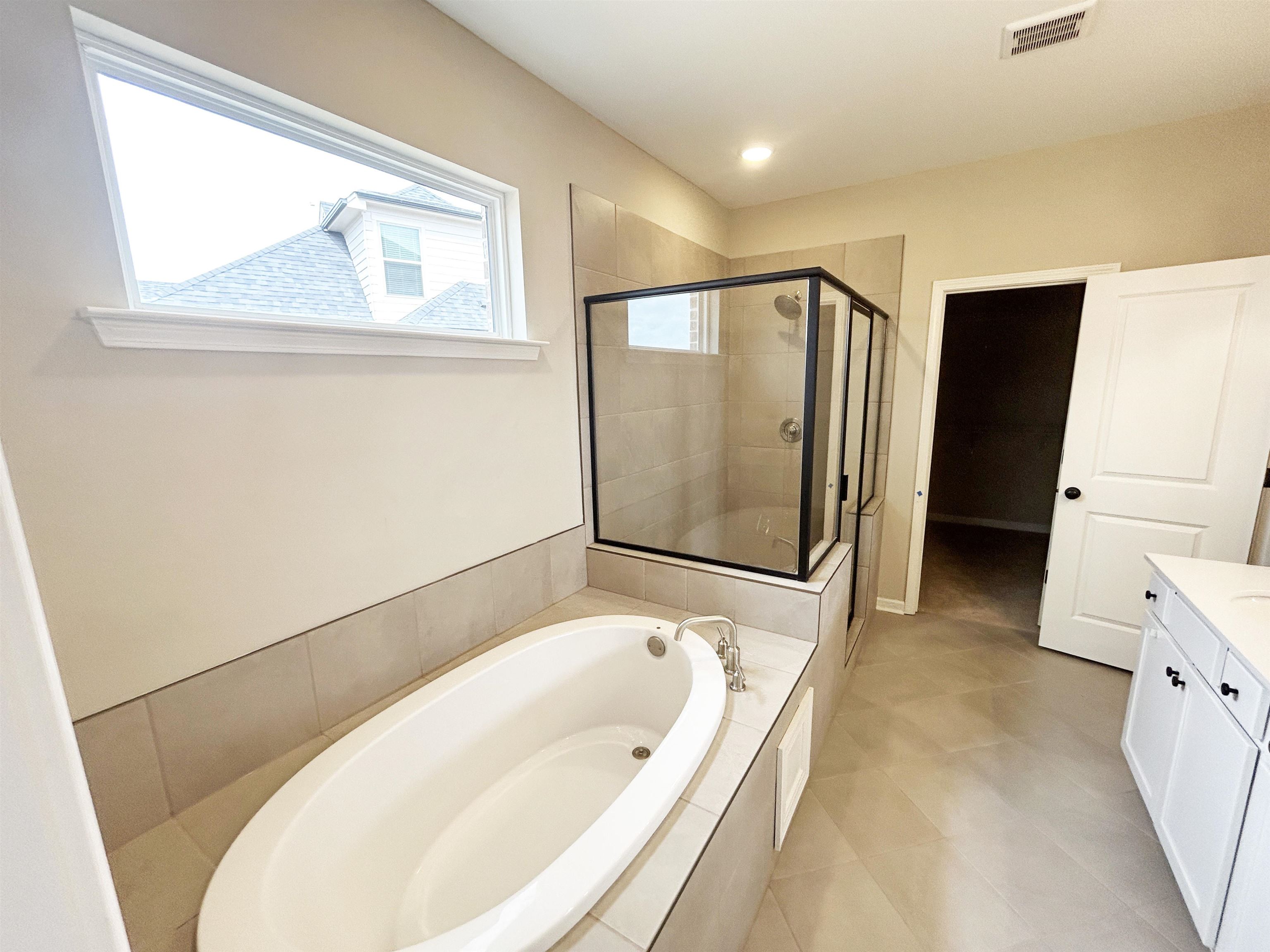 350 Chesnut Ridge Cv Property Photo 9