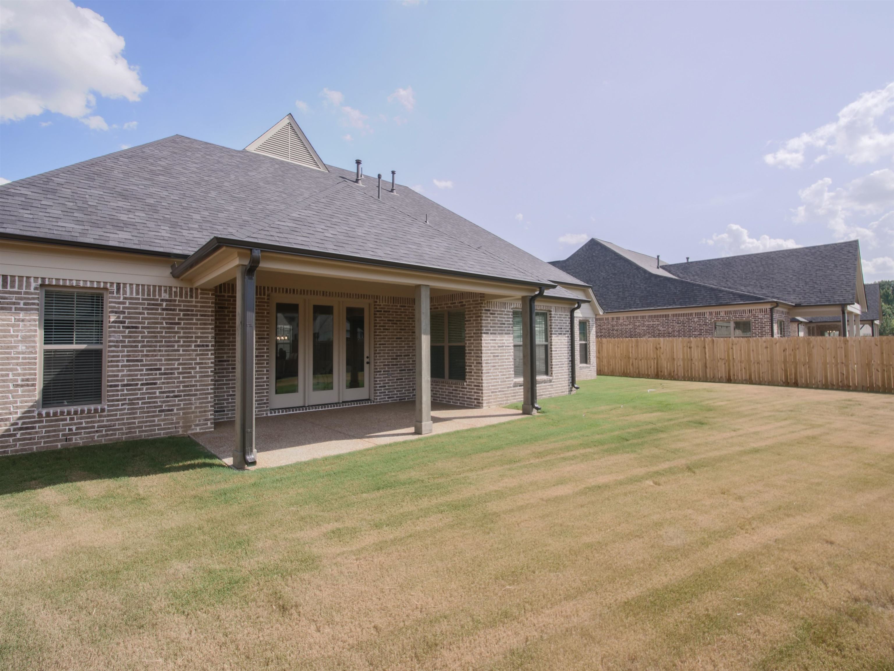 9574 Grays Hollow Dr S Property Photo 27