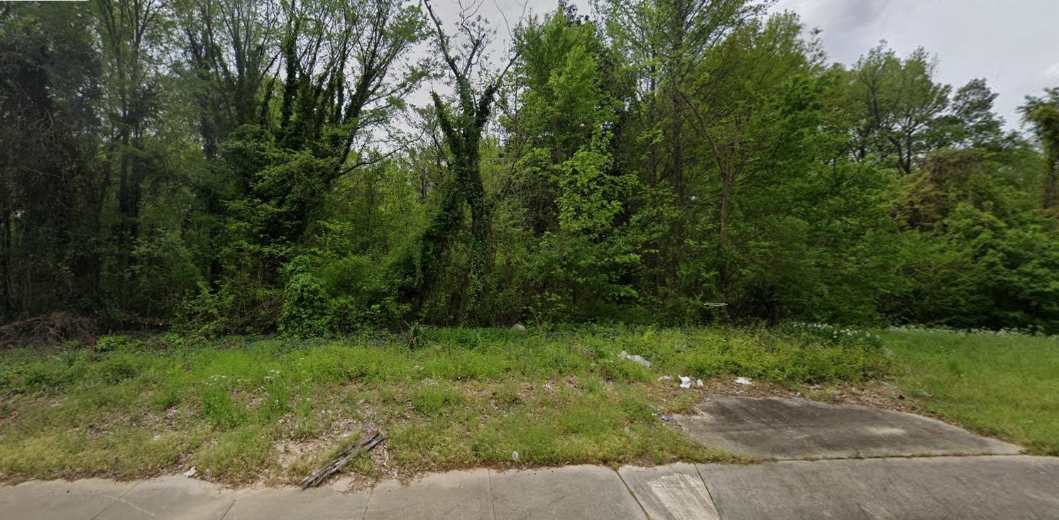 999 W RAINES RD