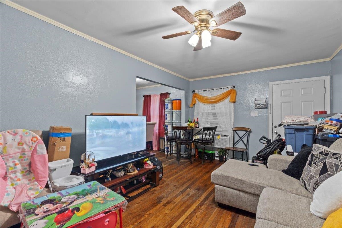 3743 Given Ave Property Photo 12