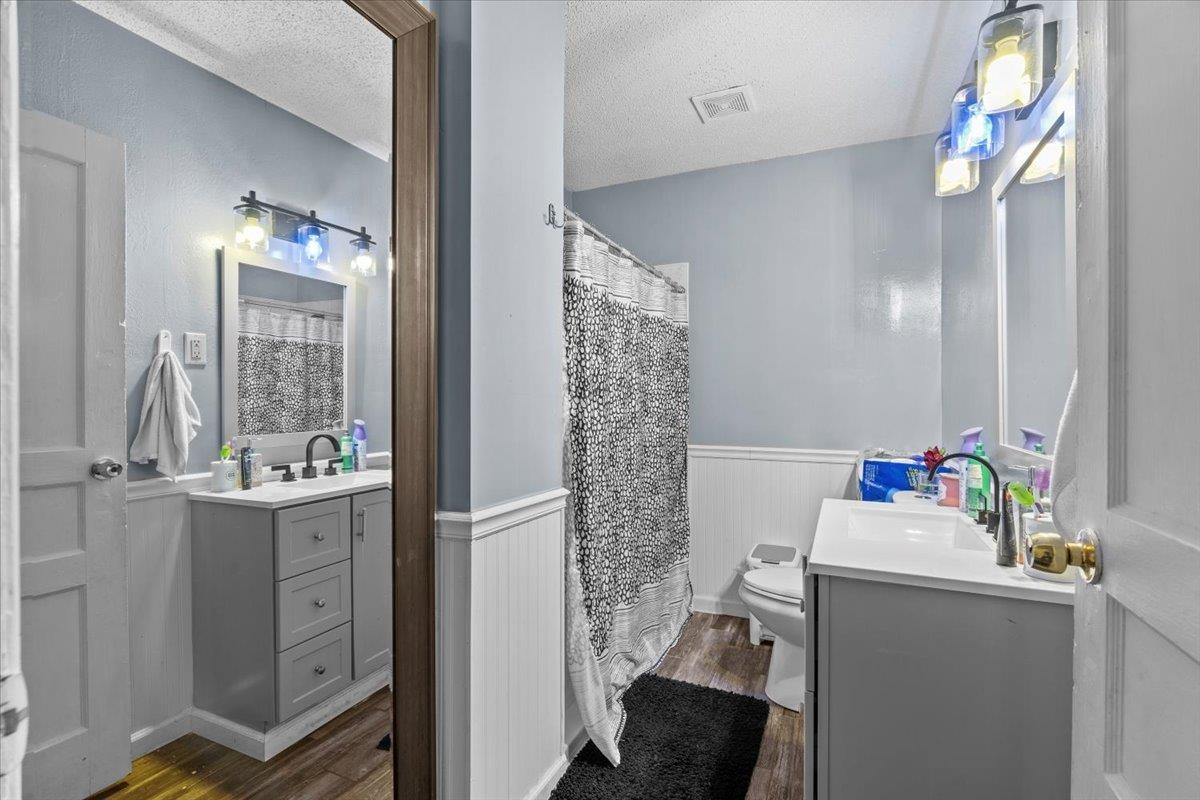 3743 Given Ave Property Photo 15