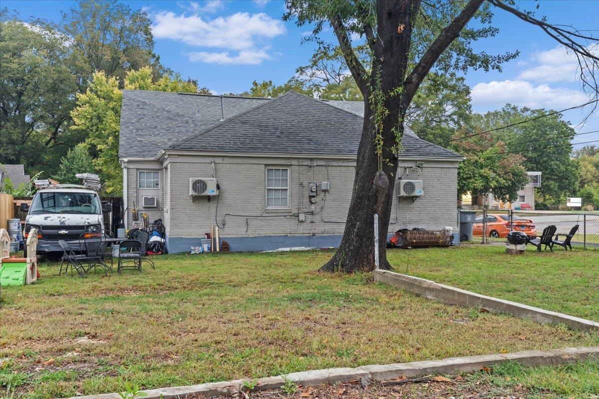 3743 Given Ave Property Photo 16