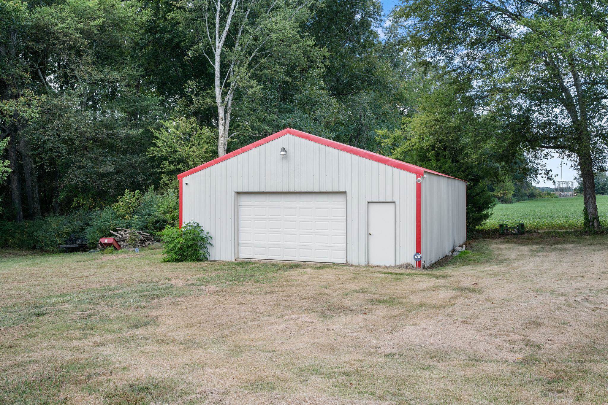 9691 Hardin Graveyard Rd Property Photo 25