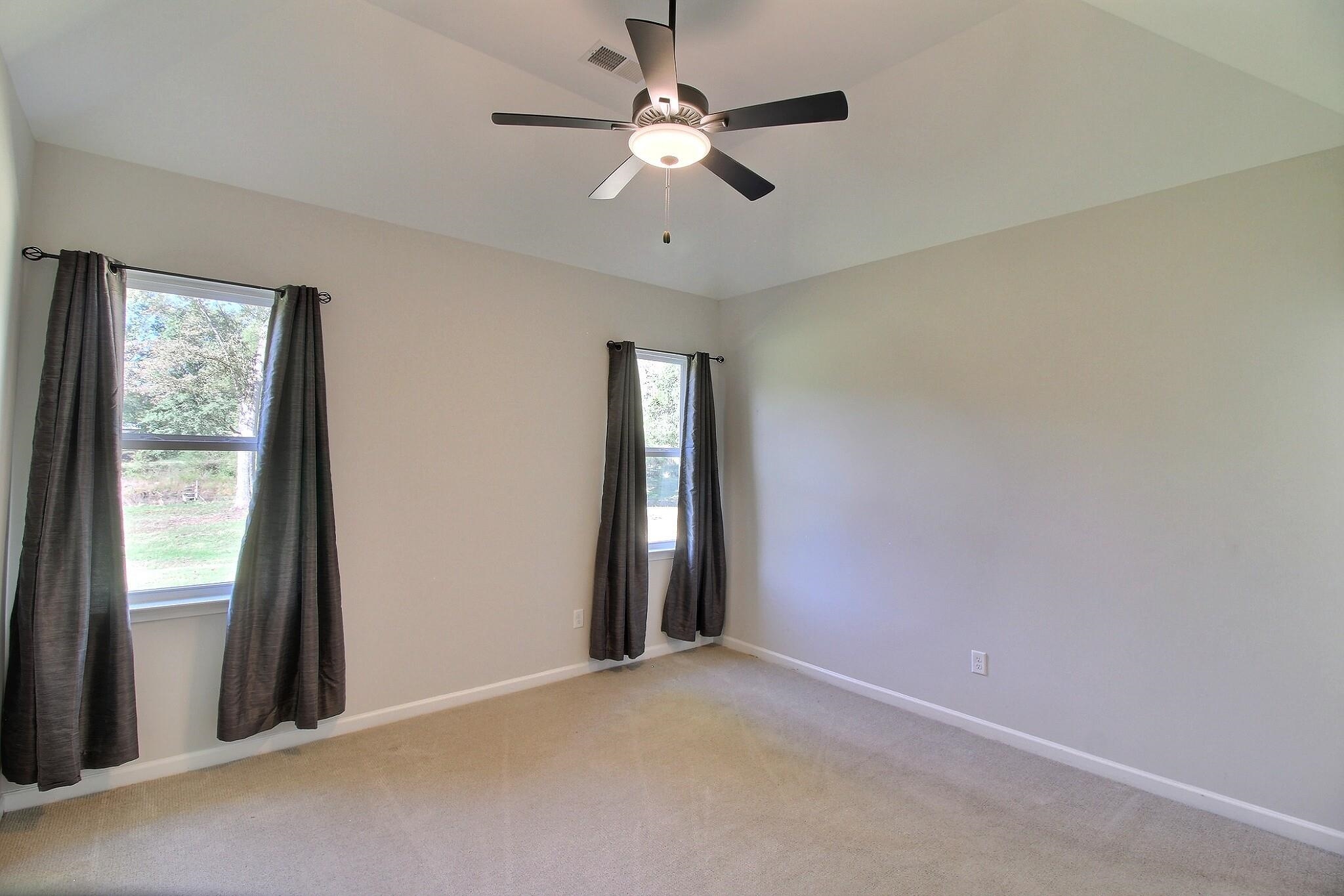 3290 Raleigh Lagrange Dr Property Photo 12
