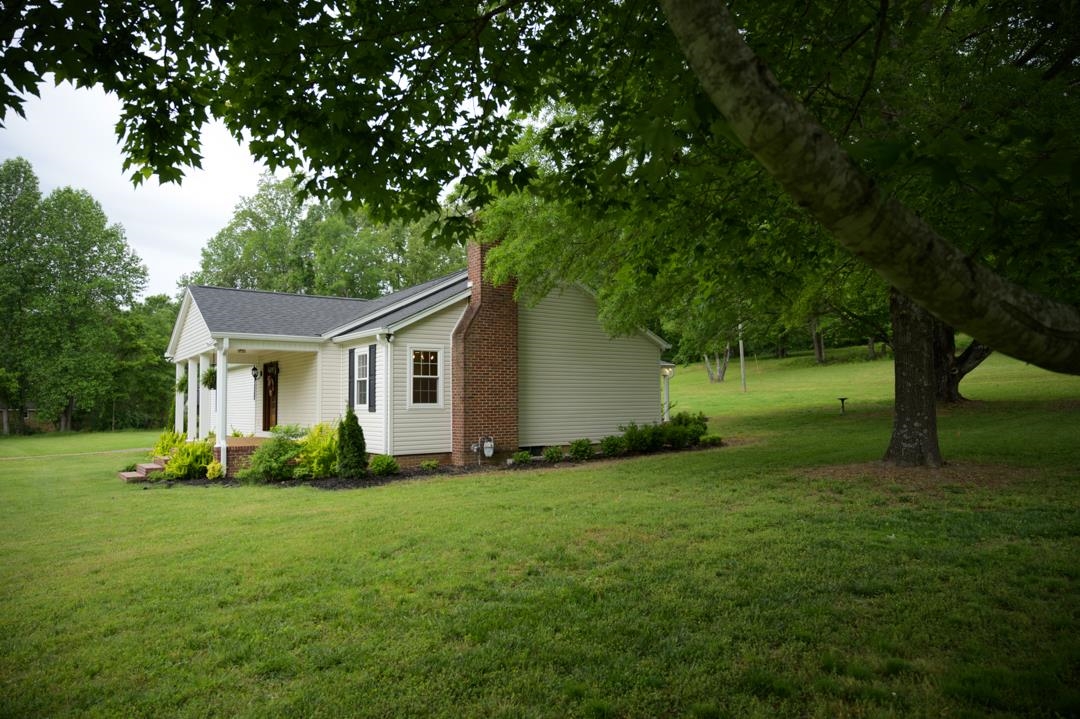 1152 E Poplar Ave Property Photo 32