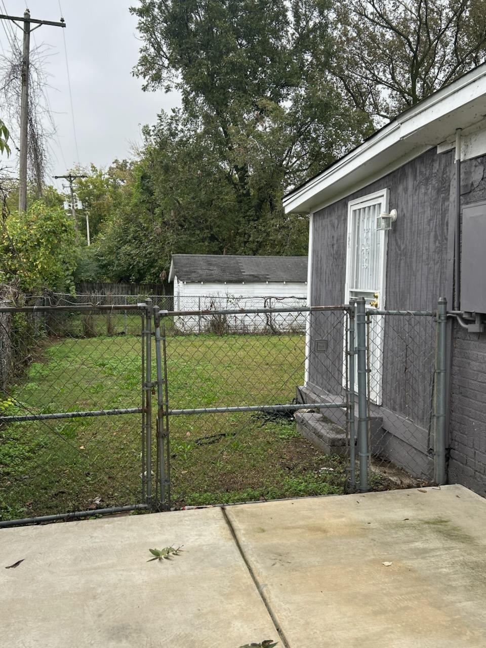 814 N Merton St Property Photo 15