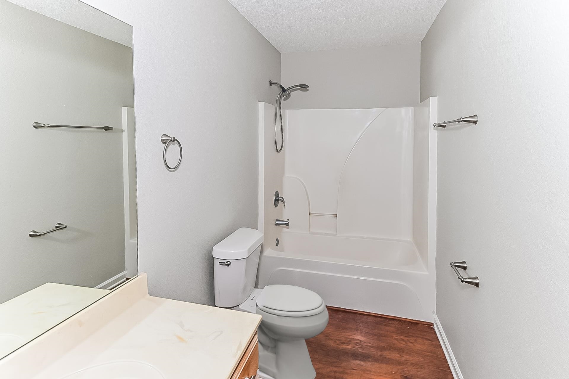 4891 Top Notch Loop Property Photo 14
