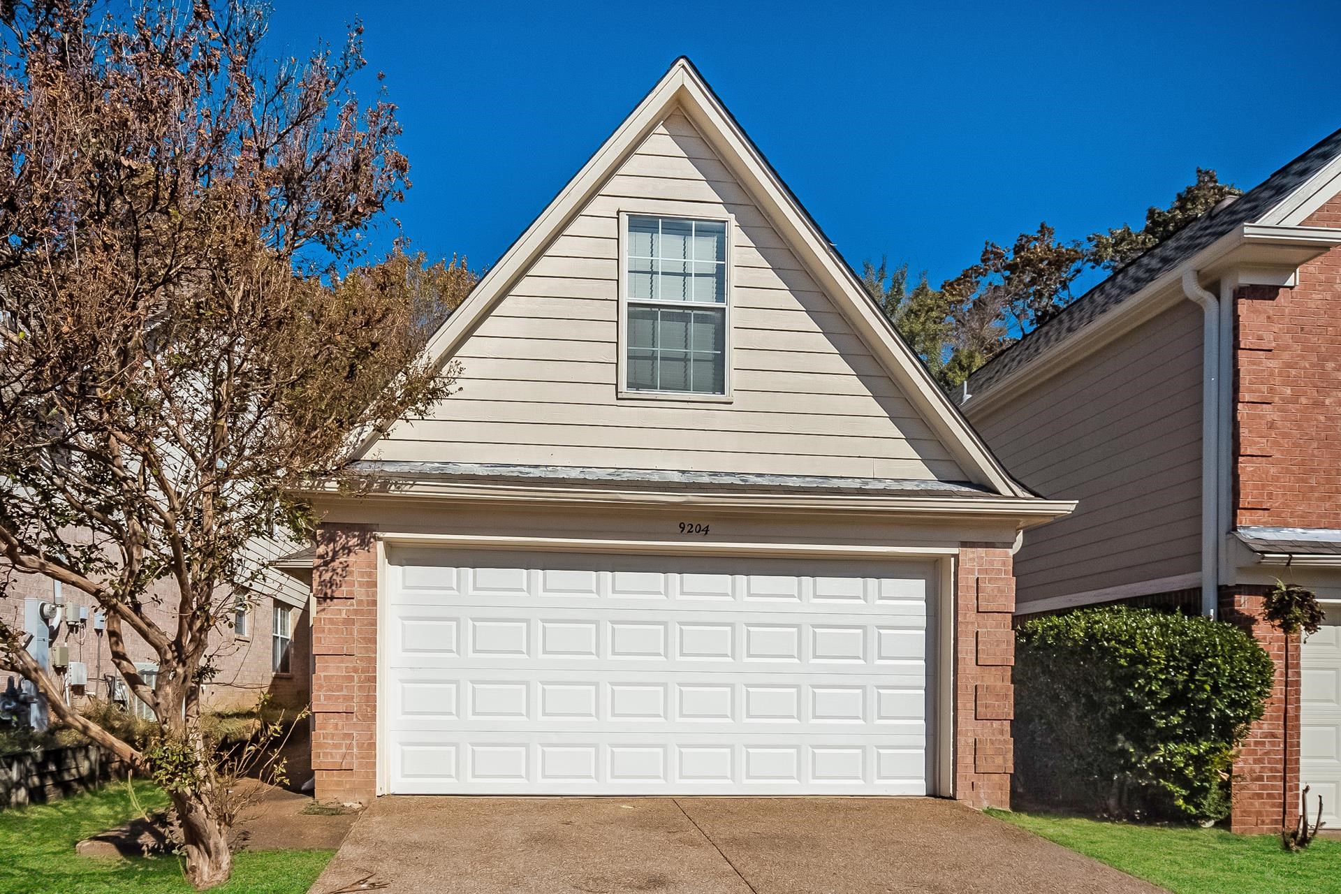 9204 Lazzini Cv Property Photo 1