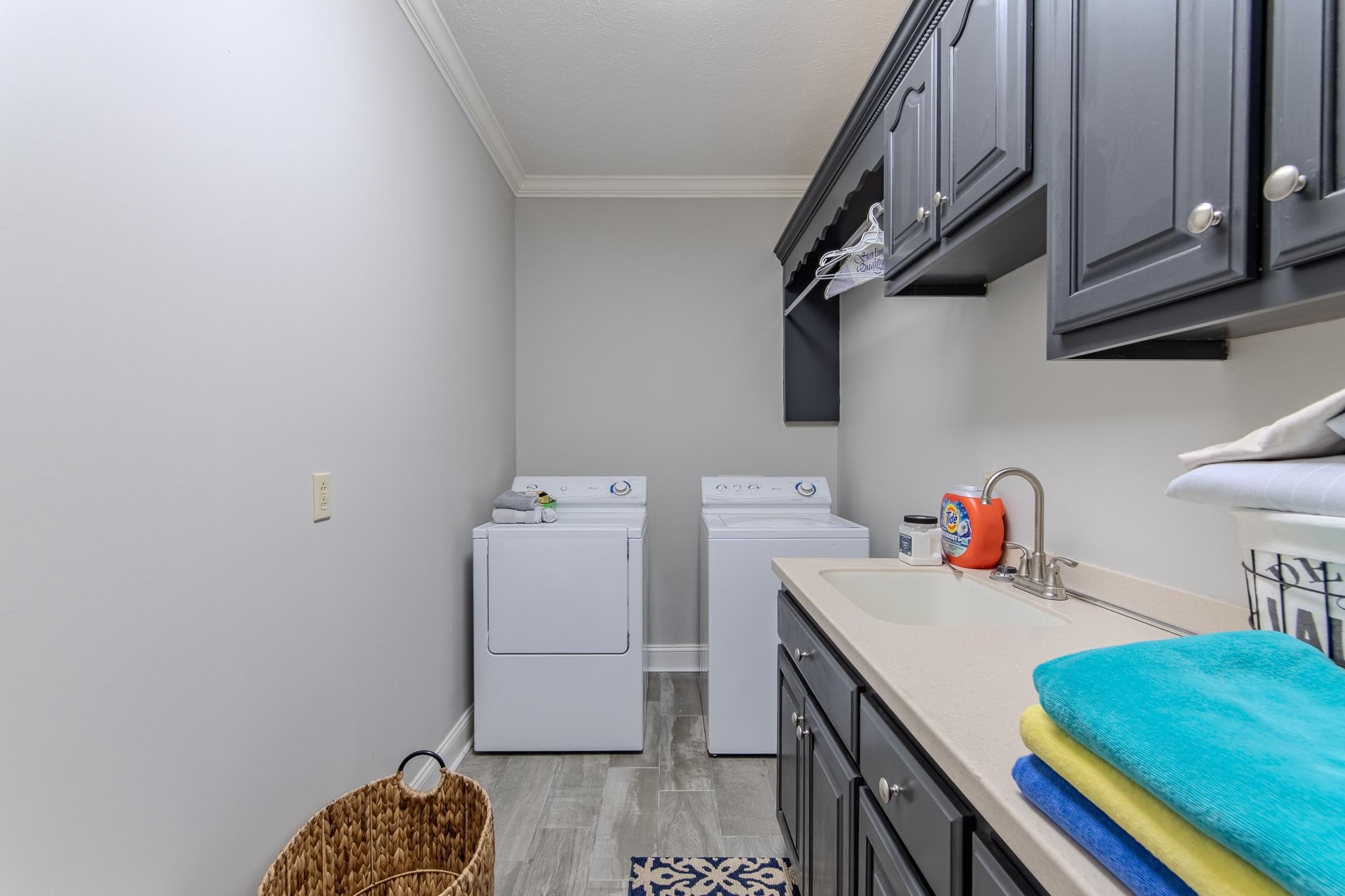245 Tidewater Pt Property Photo 32