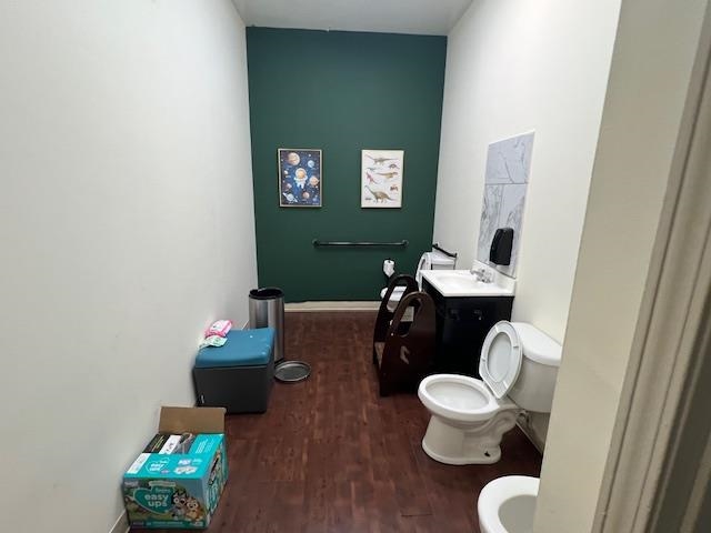 1408 Gaither Pky Property Photo 11