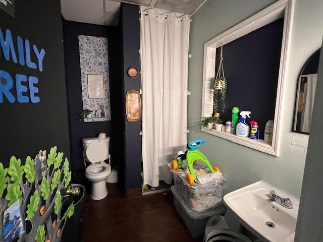 1408 Gaither Pky Property Photo 23