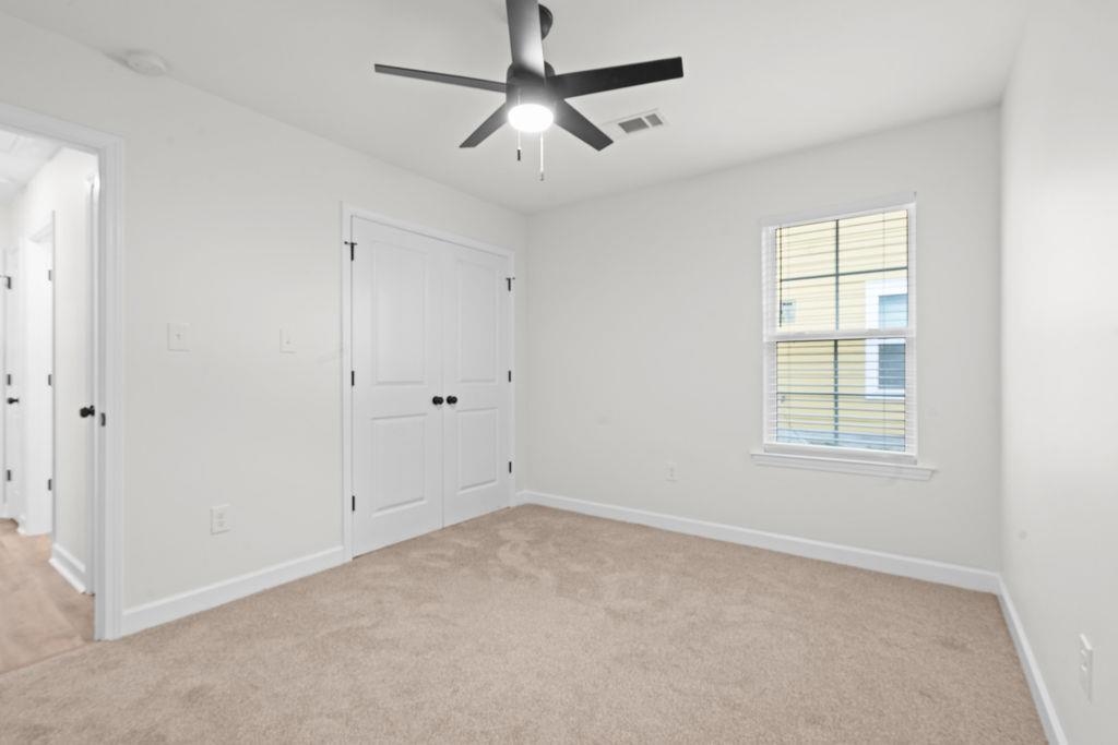 352 Gaston Ave Property Photo 15