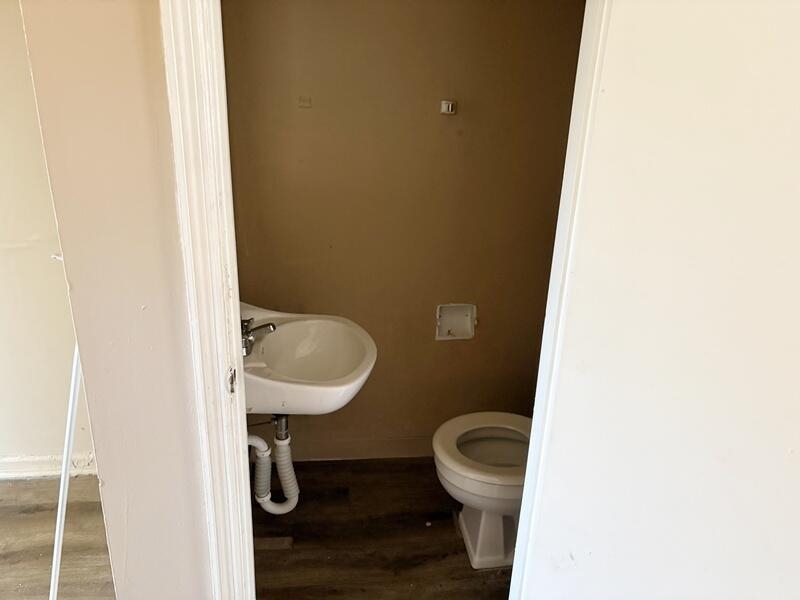 5273 Flowering Peach Dr 5273 Property Photo 7