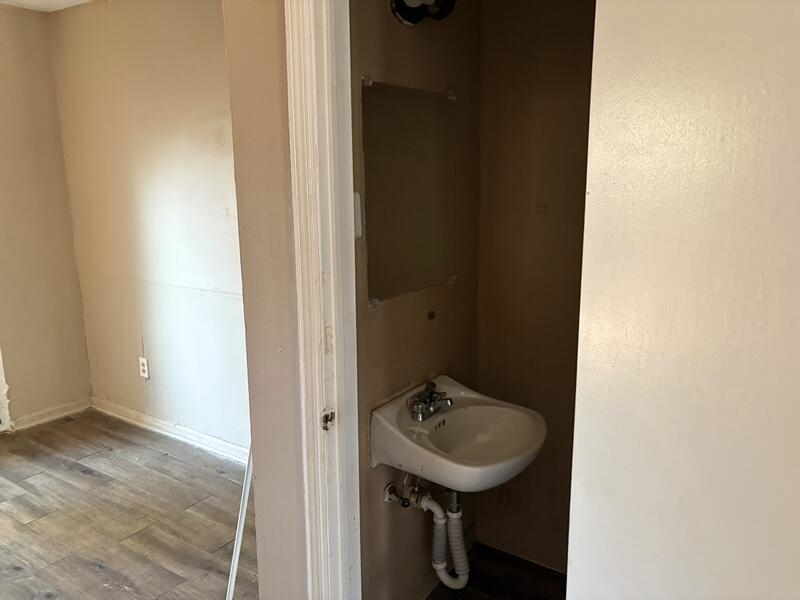 5273 Flowering Peach Dr 5273 Property Photo 8