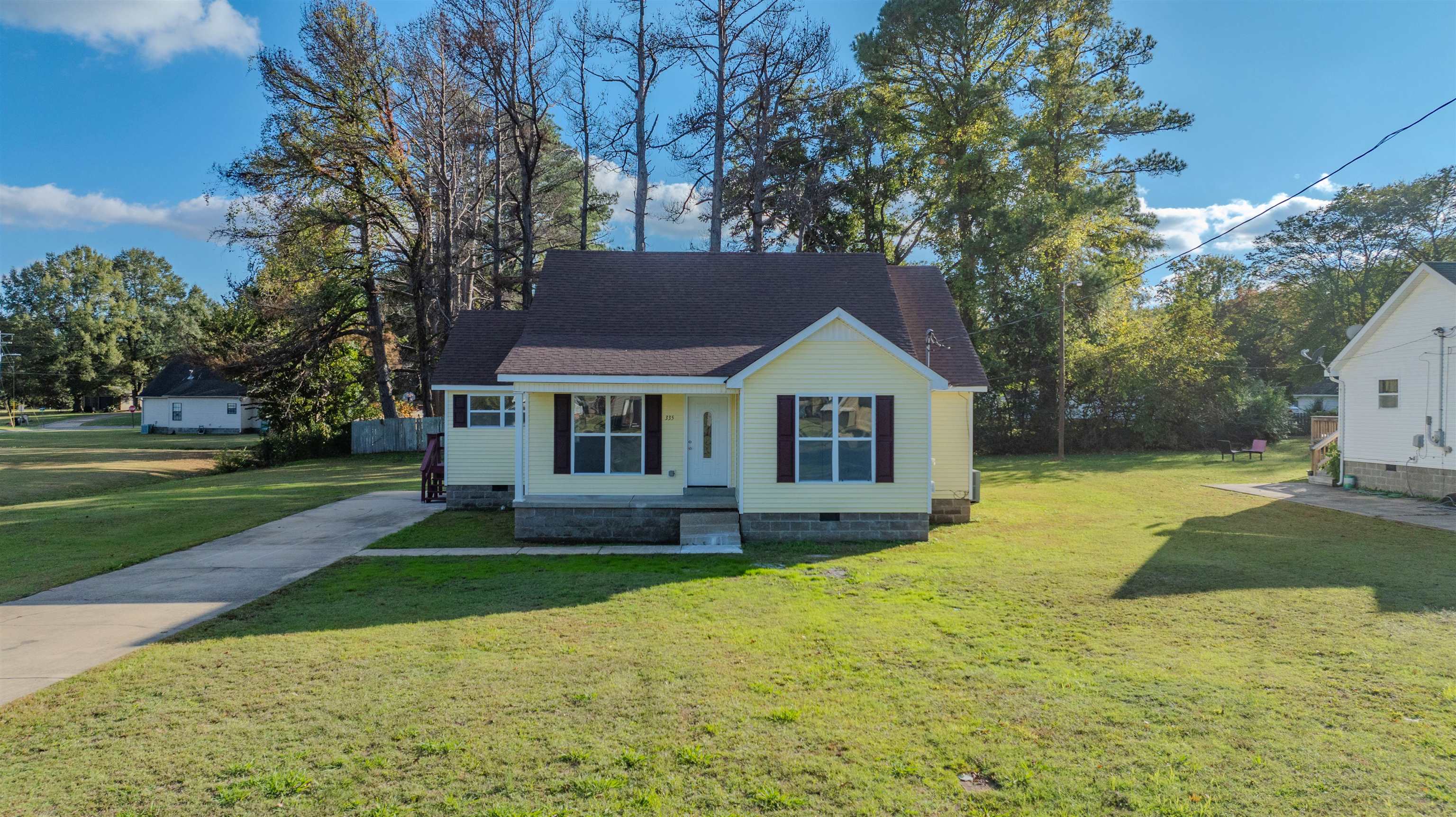 335 Marshall Cv Property Photo 1