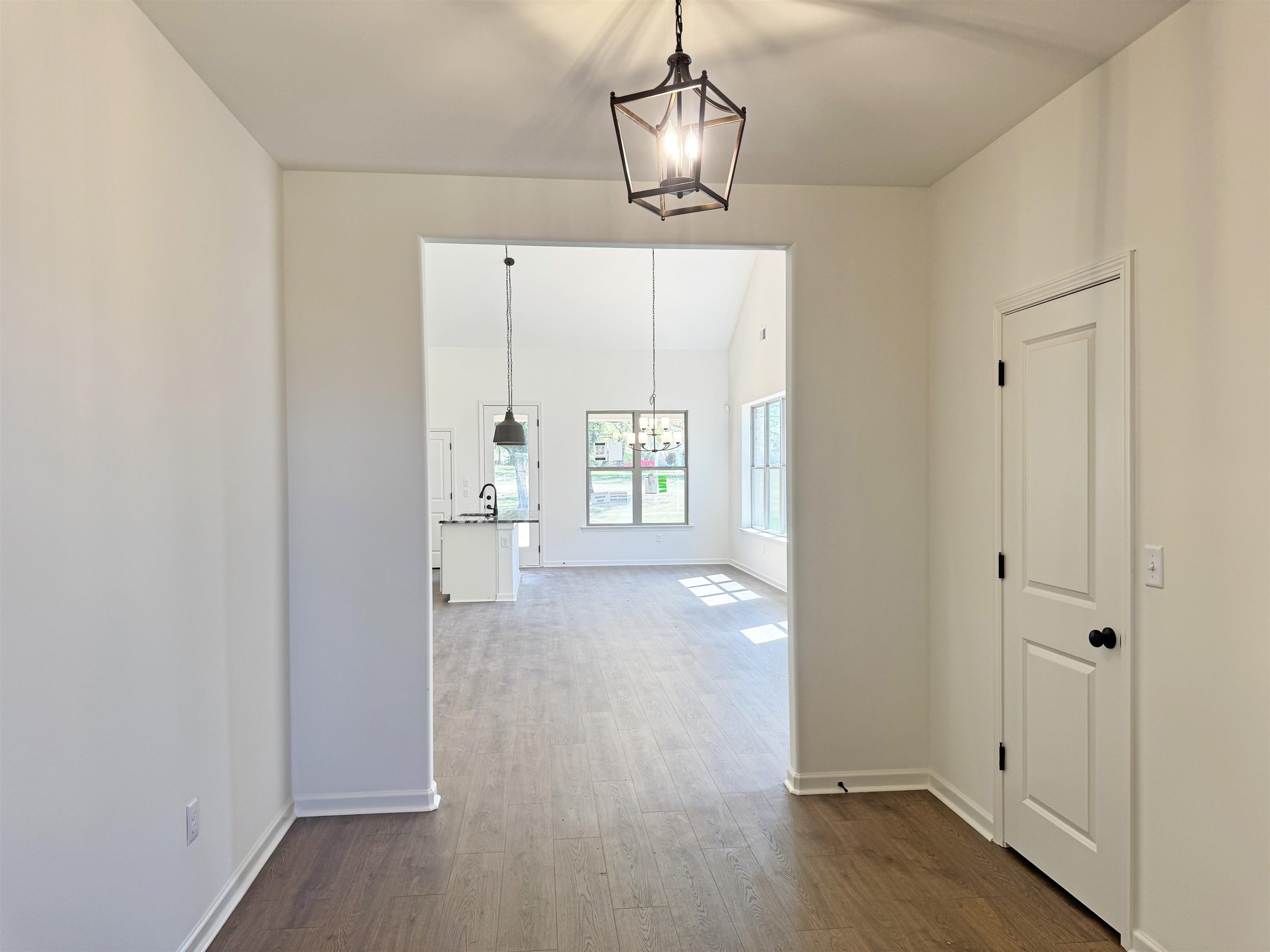 360 St Andrews Dr Property Photo 2