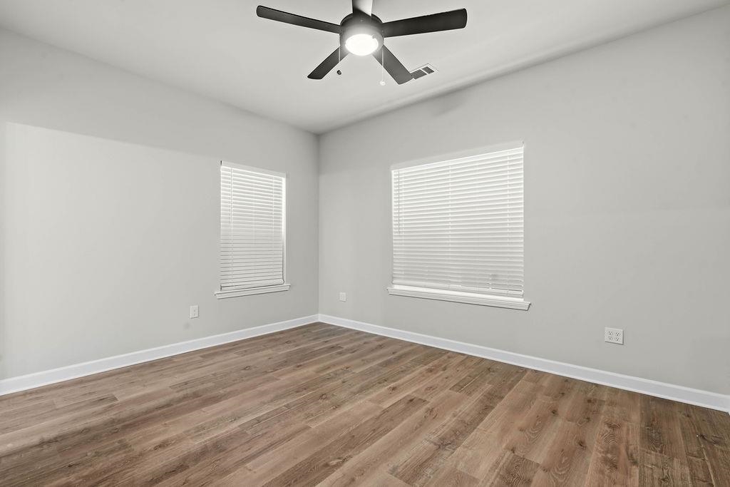 1380 S Orleans St Property Photo 13