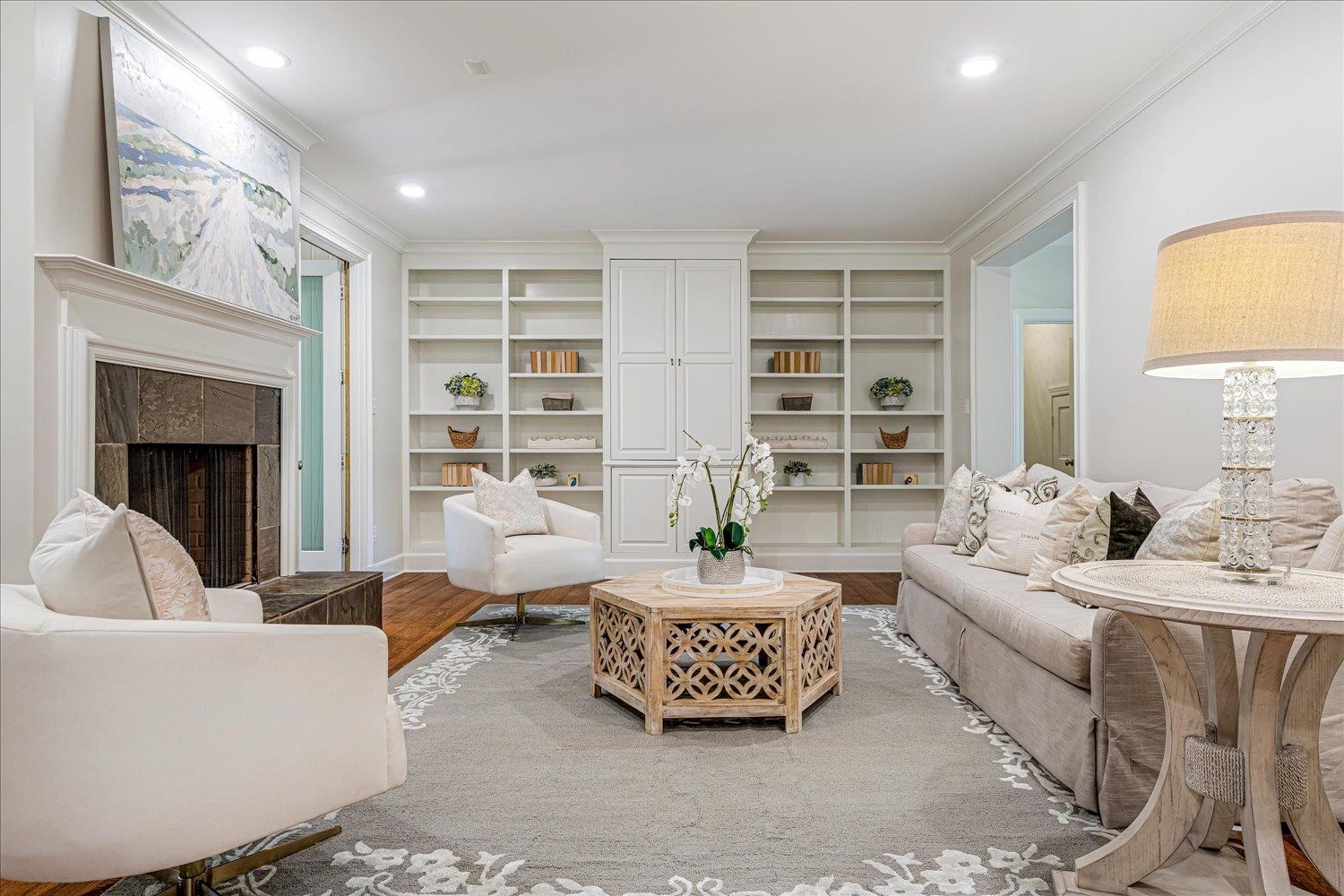 4841 Fleetgrove Ave Property Photo 1