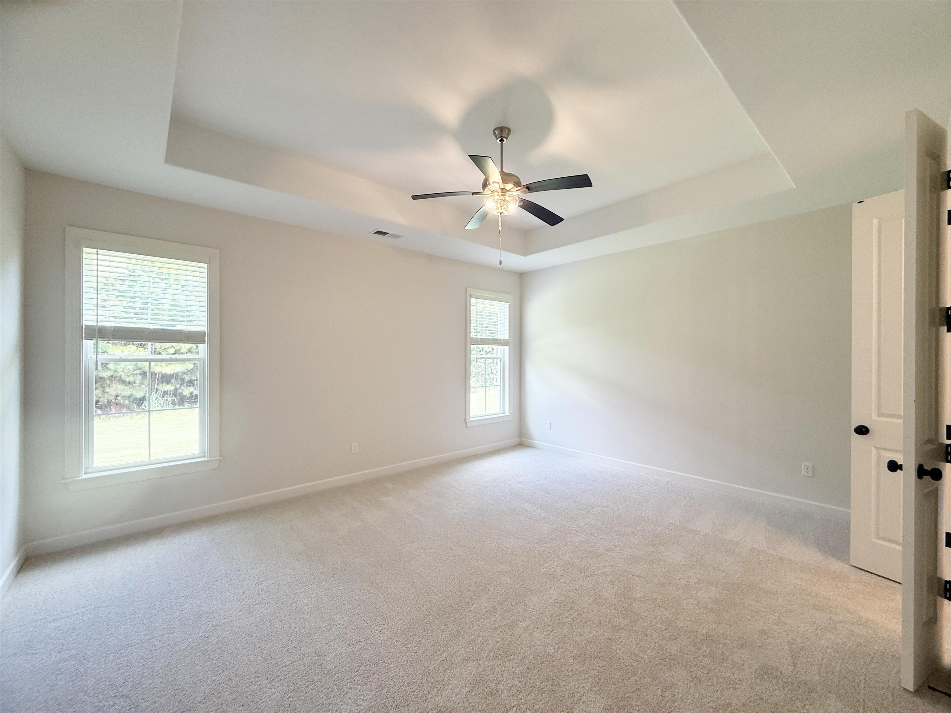 336 Rolling Grove Blvd Property Photo 9