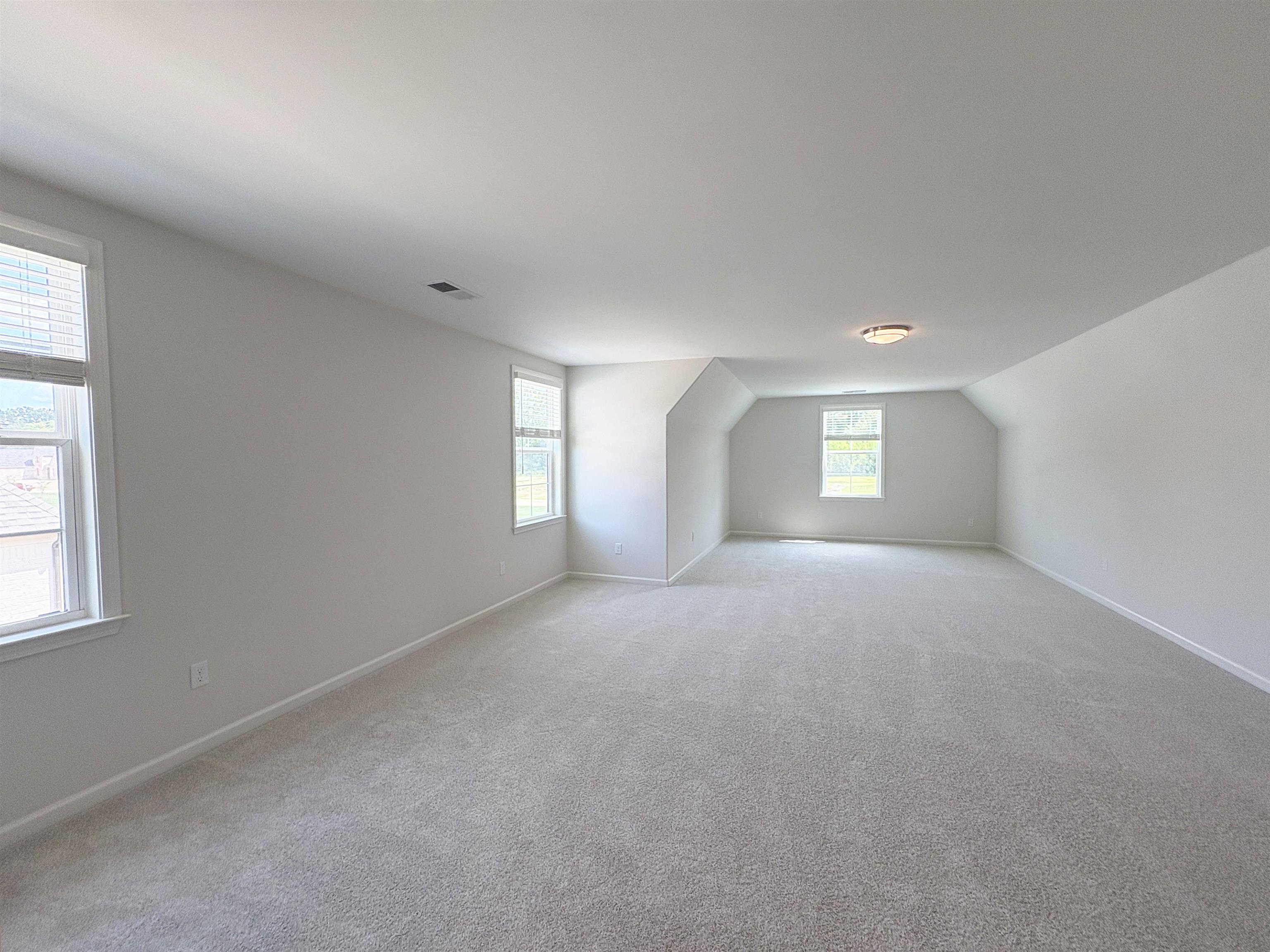 336 Rolling Grove Blvd Property Photo 20