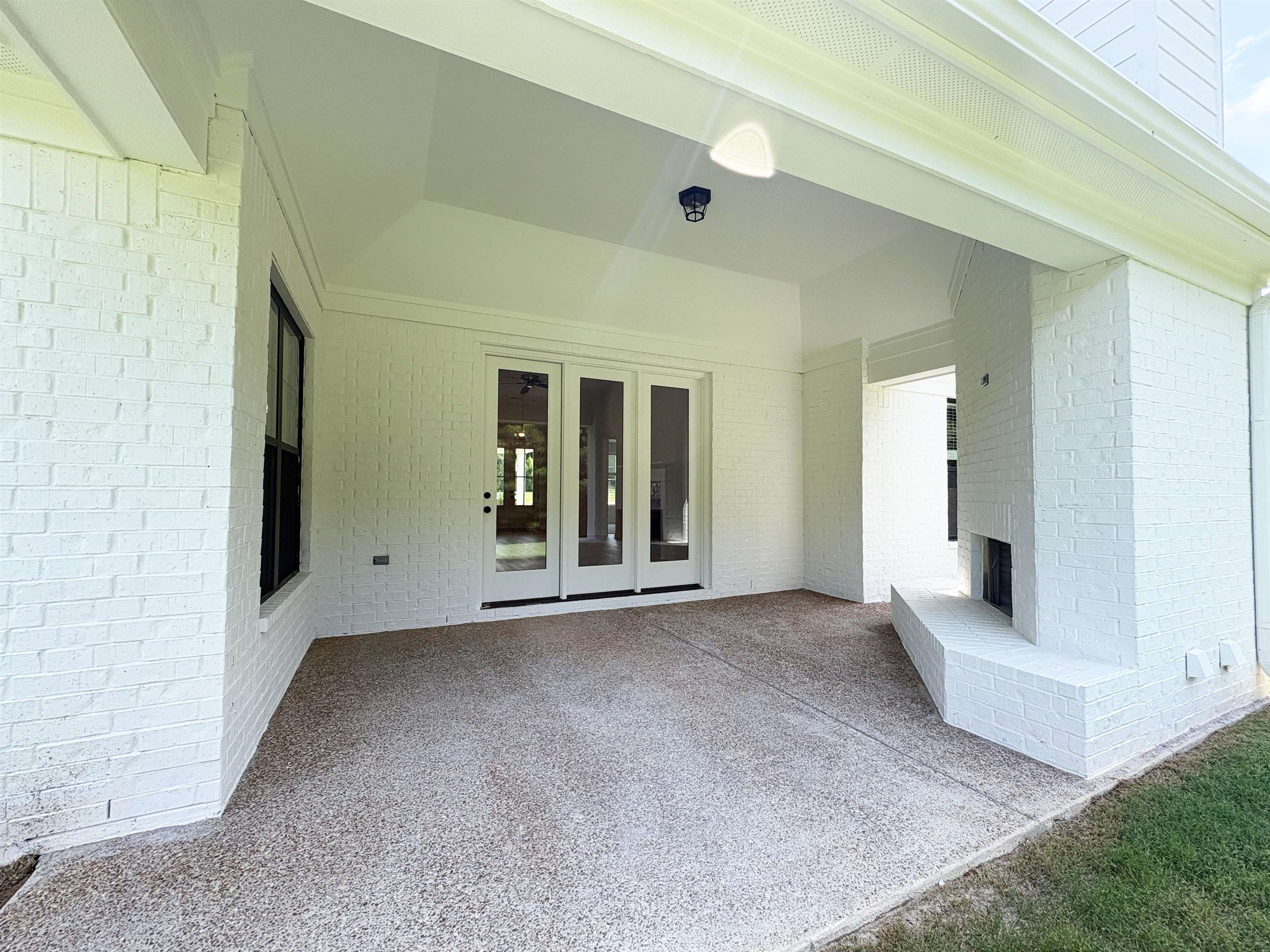 336 Rolling Grove Blvd Property Photo 27