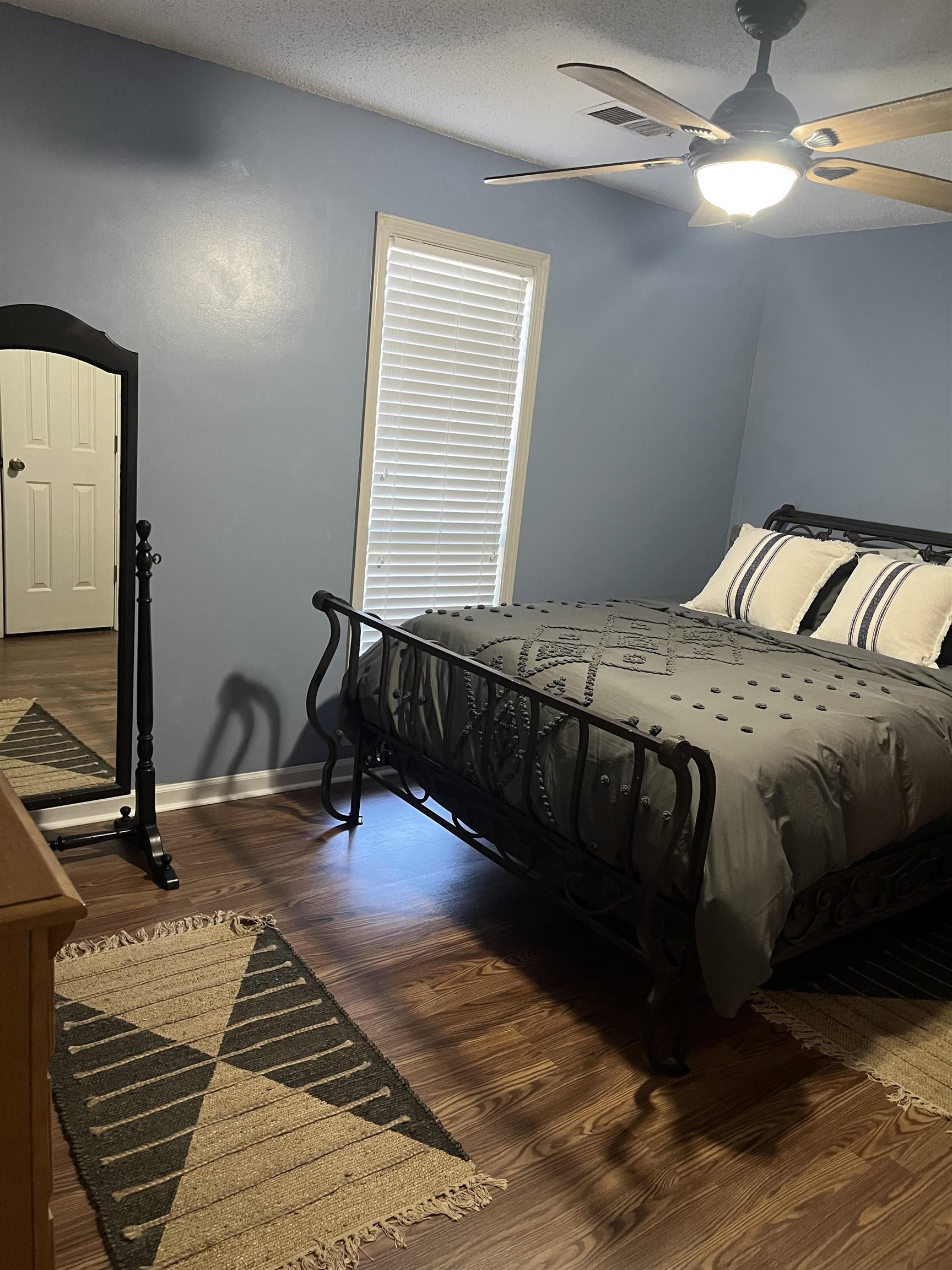 6781 Henredon Dr Property Photo 25