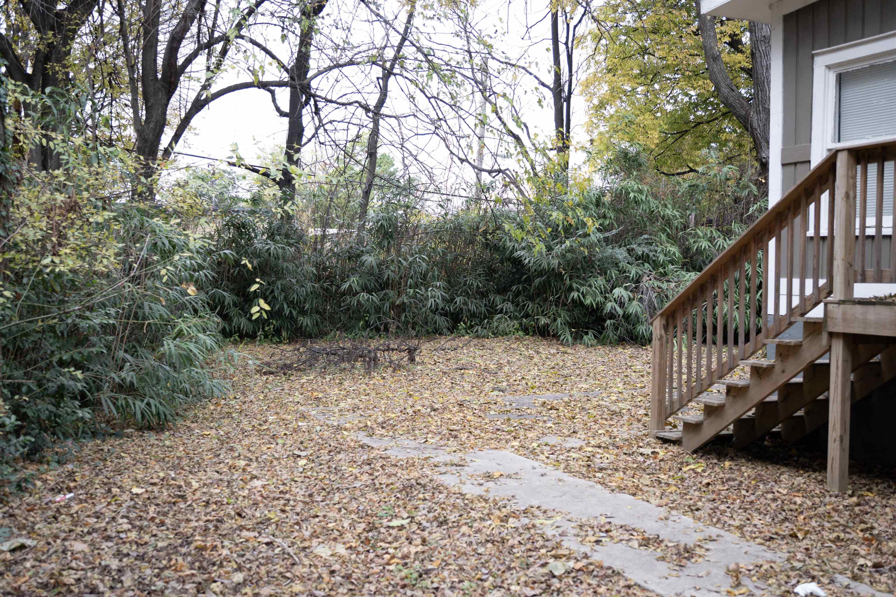 105 N Evergreen St Property Photo 23