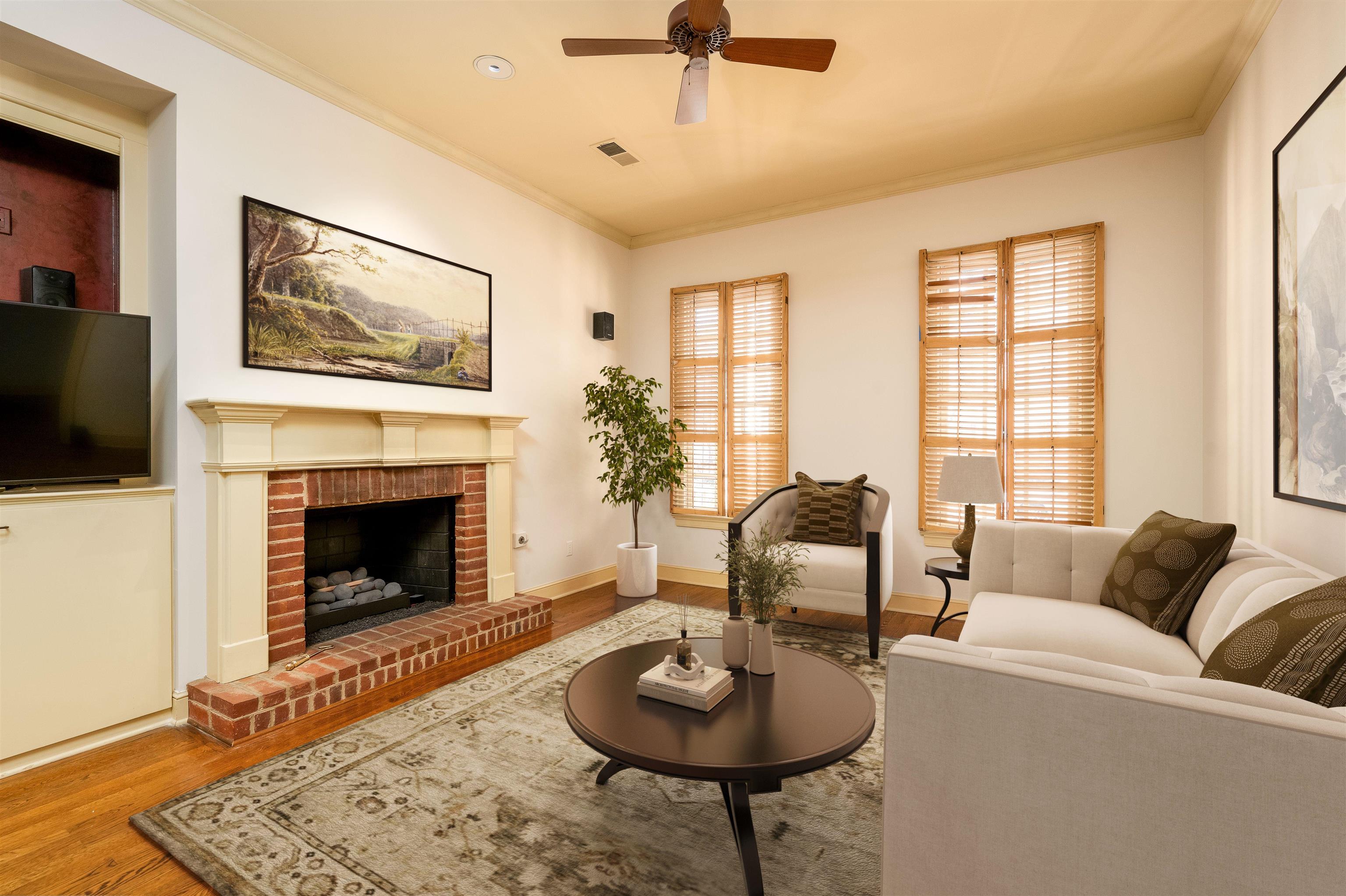 805 Harbor Isle Cir W Property Photo 1