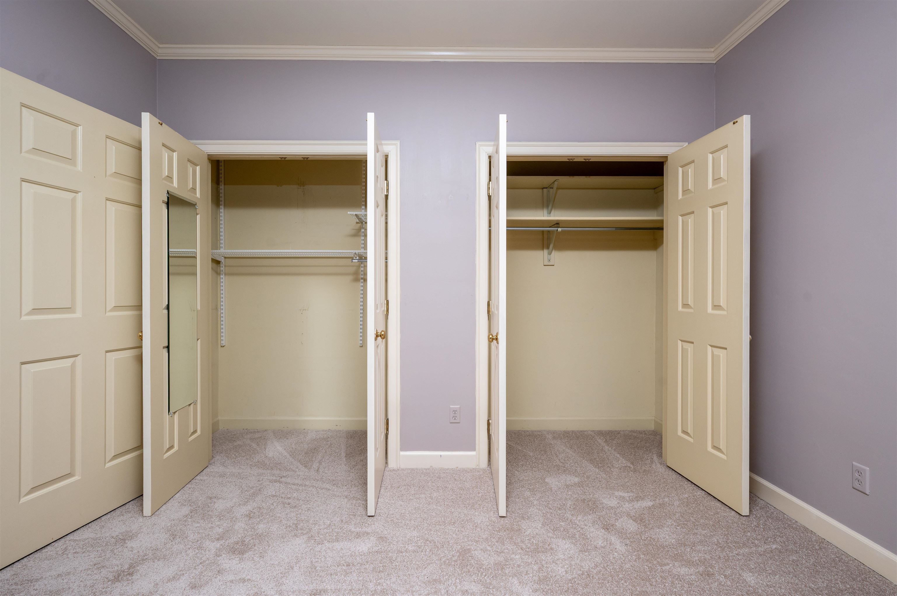 805 Harbor Isle Cir W Property Photo 20