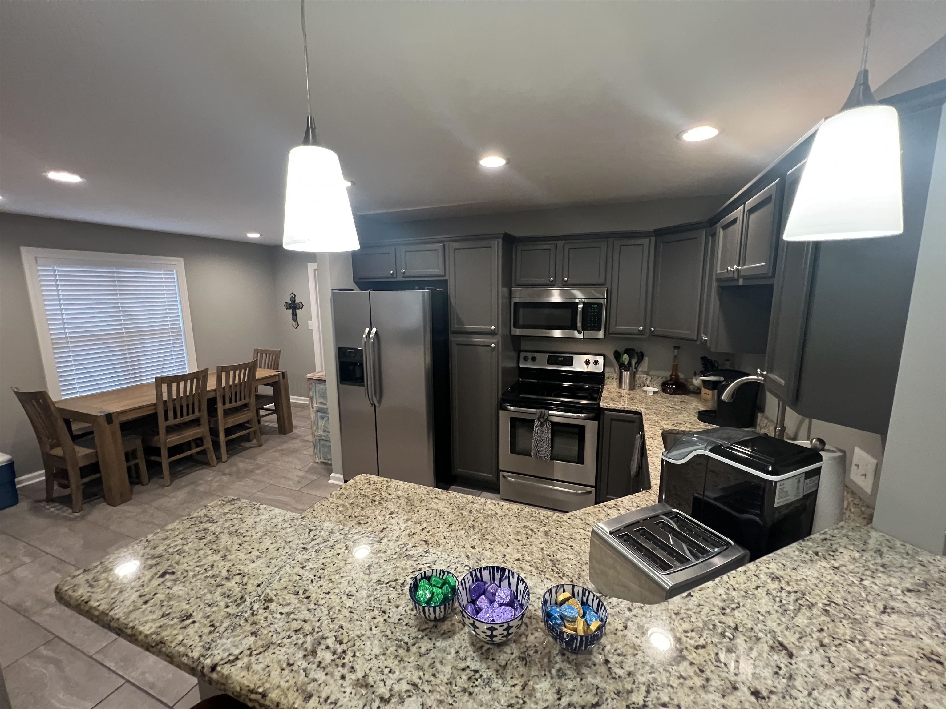 120 Chval Dr Property Photo 11