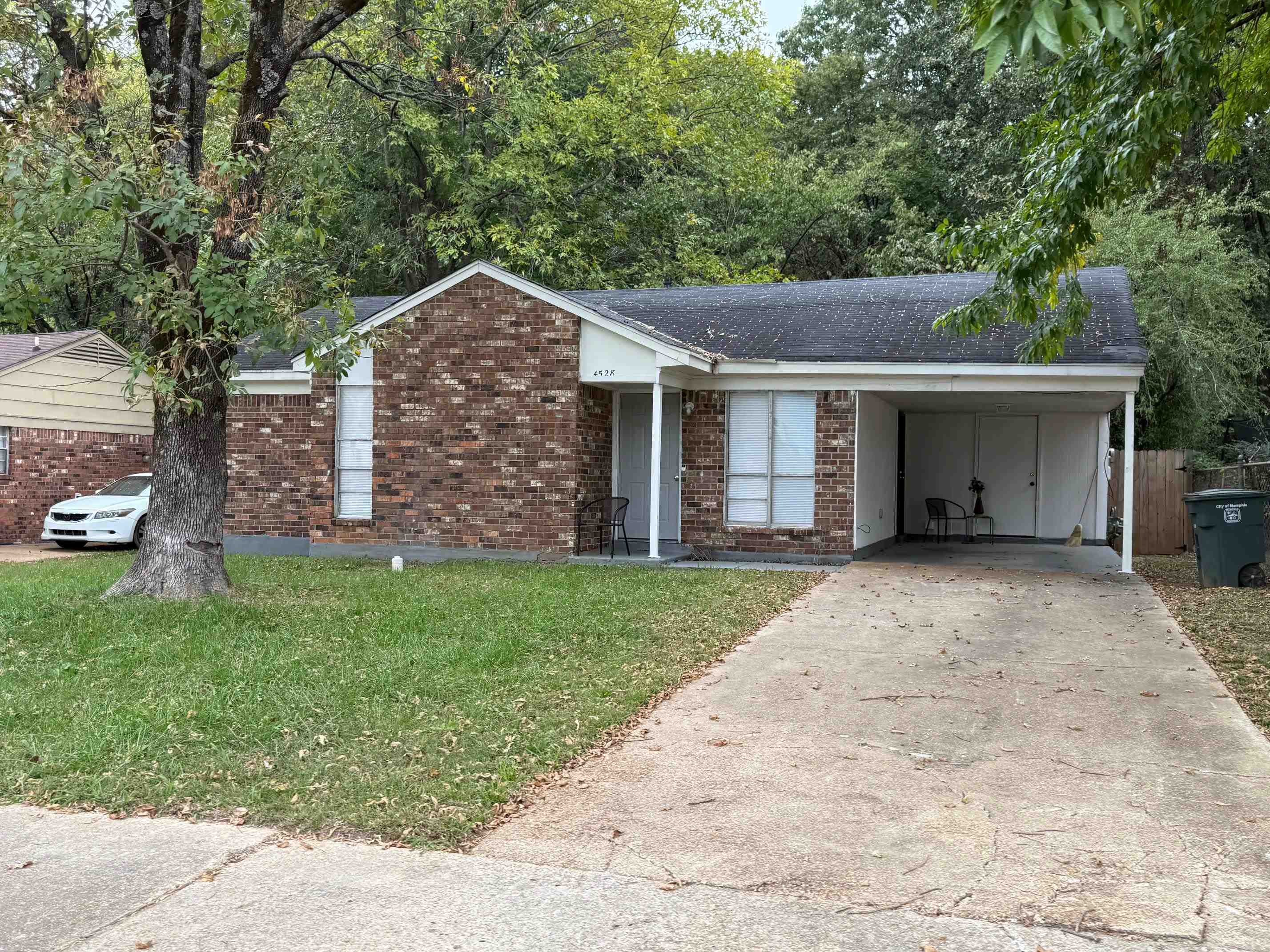 4528 SUGAR CREEK RD Property Photo 1