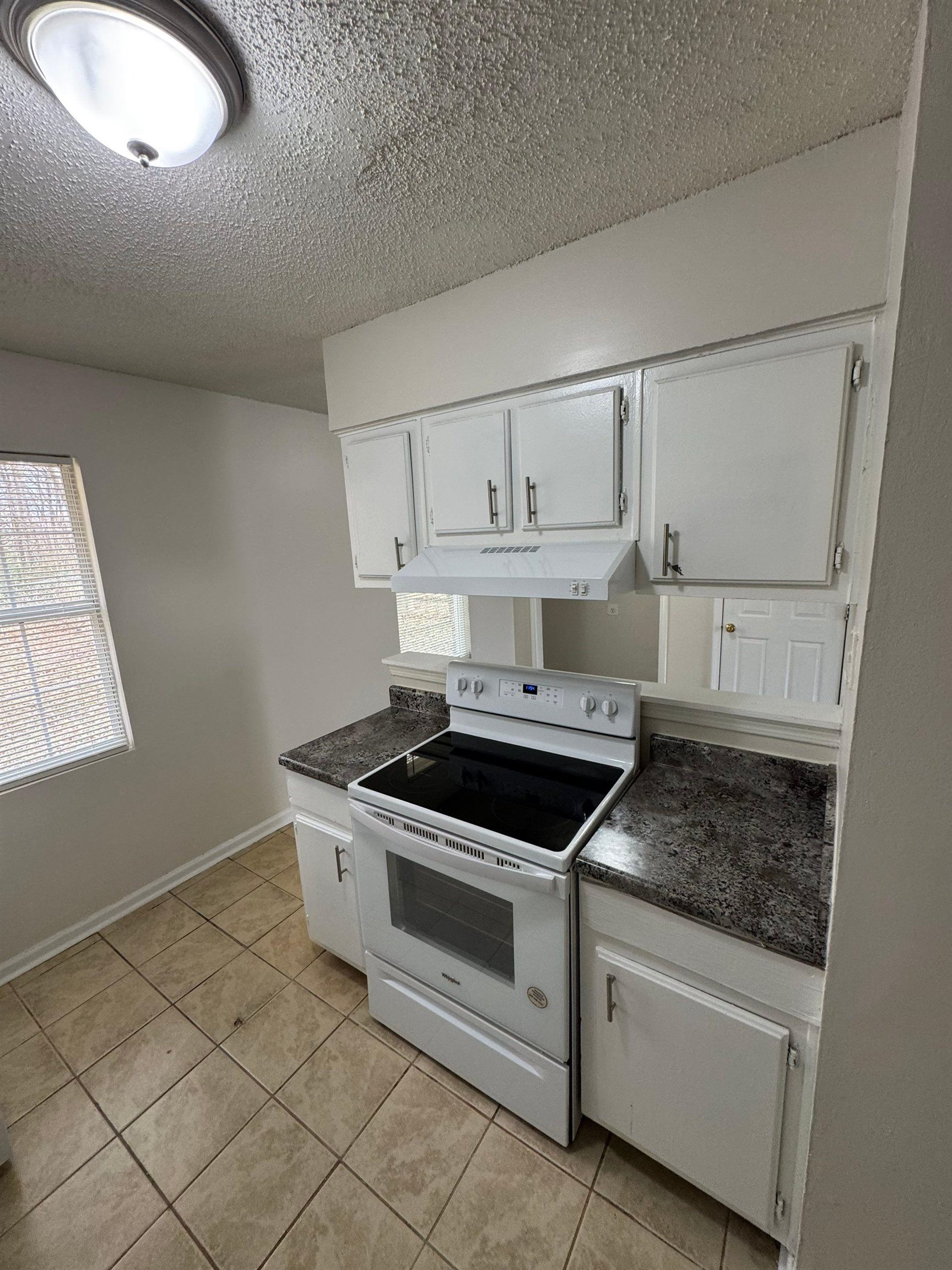 4528 Sugar Creek Rd Property Photo 12