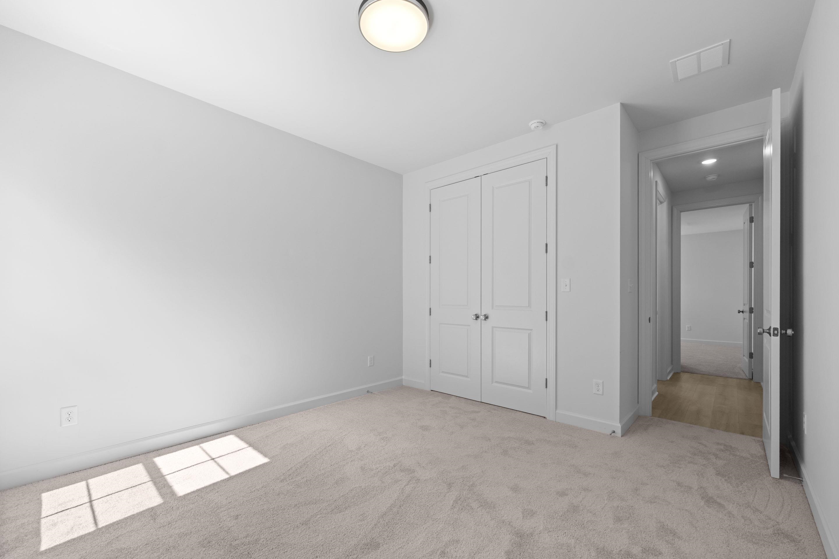 5371 Kaitlynn Rose Dr W Property Photo 23