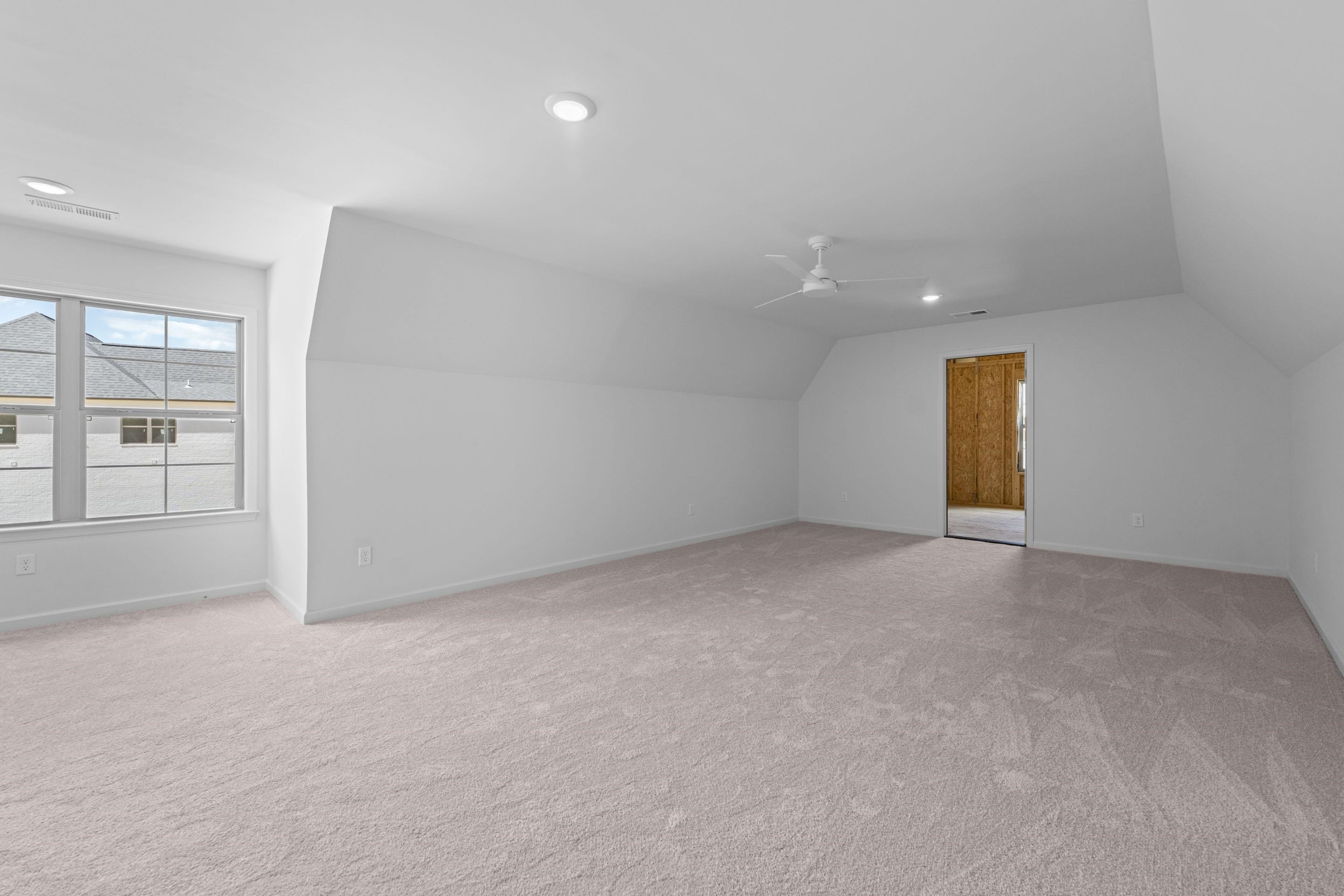 5371 Kaitlynn Rose Dr W Property Photo 28
