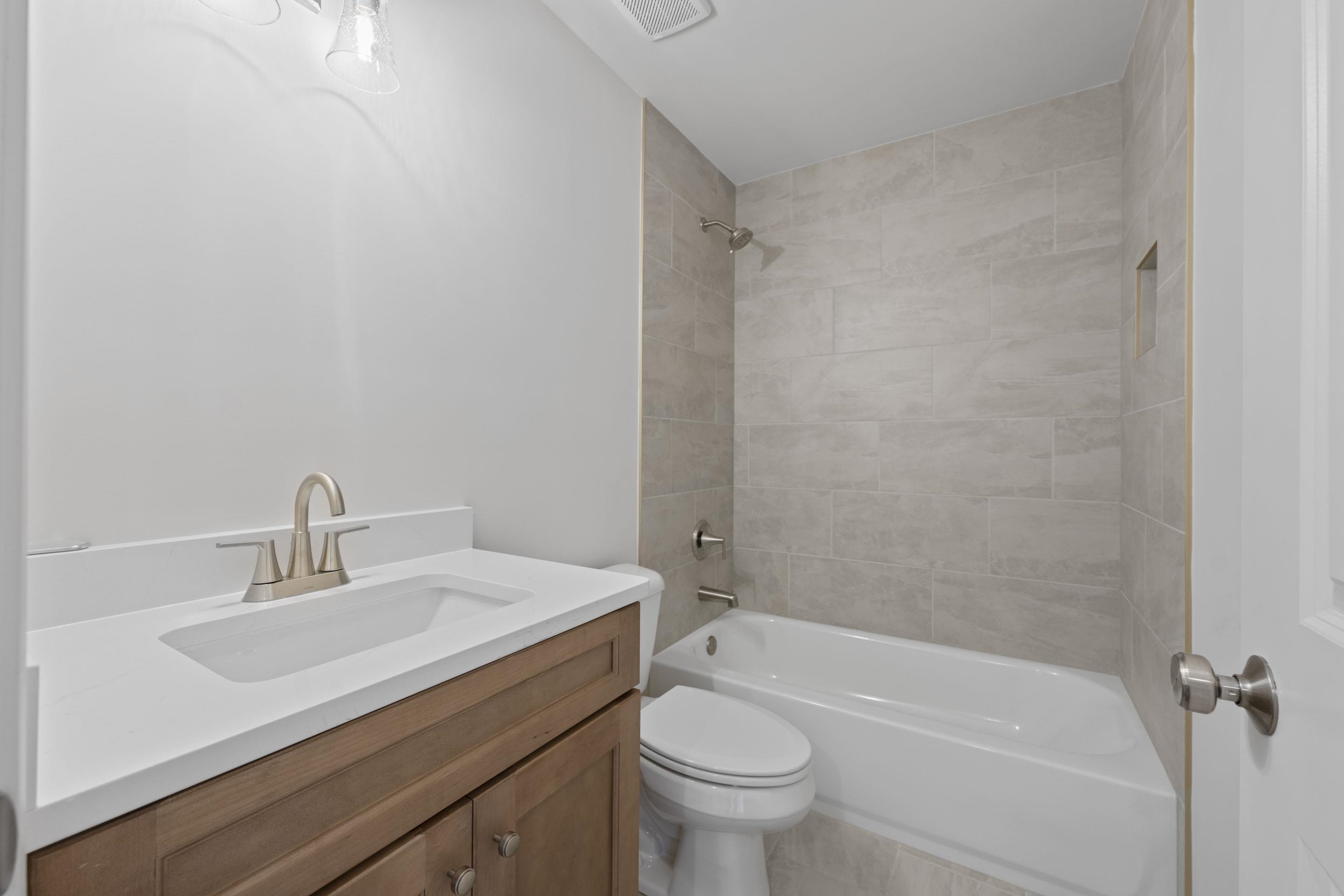 5371 Kaitlynn Rose Dr W Property Photo 30