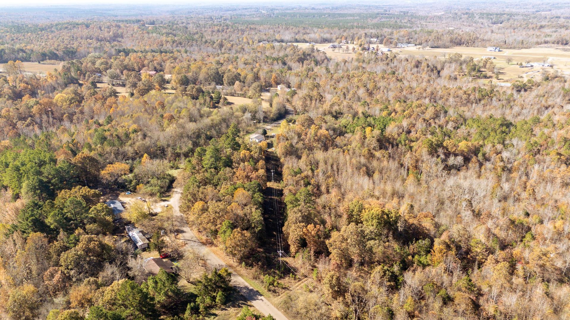 8069 Old Stage Rd Property Photo 8