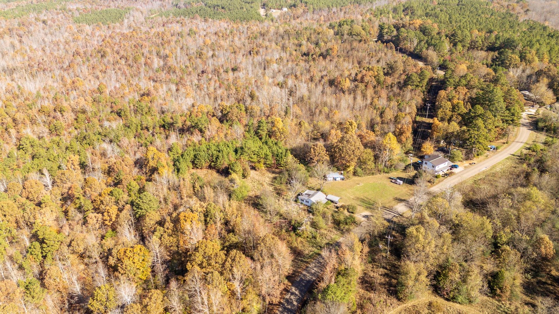 8069 Old Stage Rd Property Photo 21