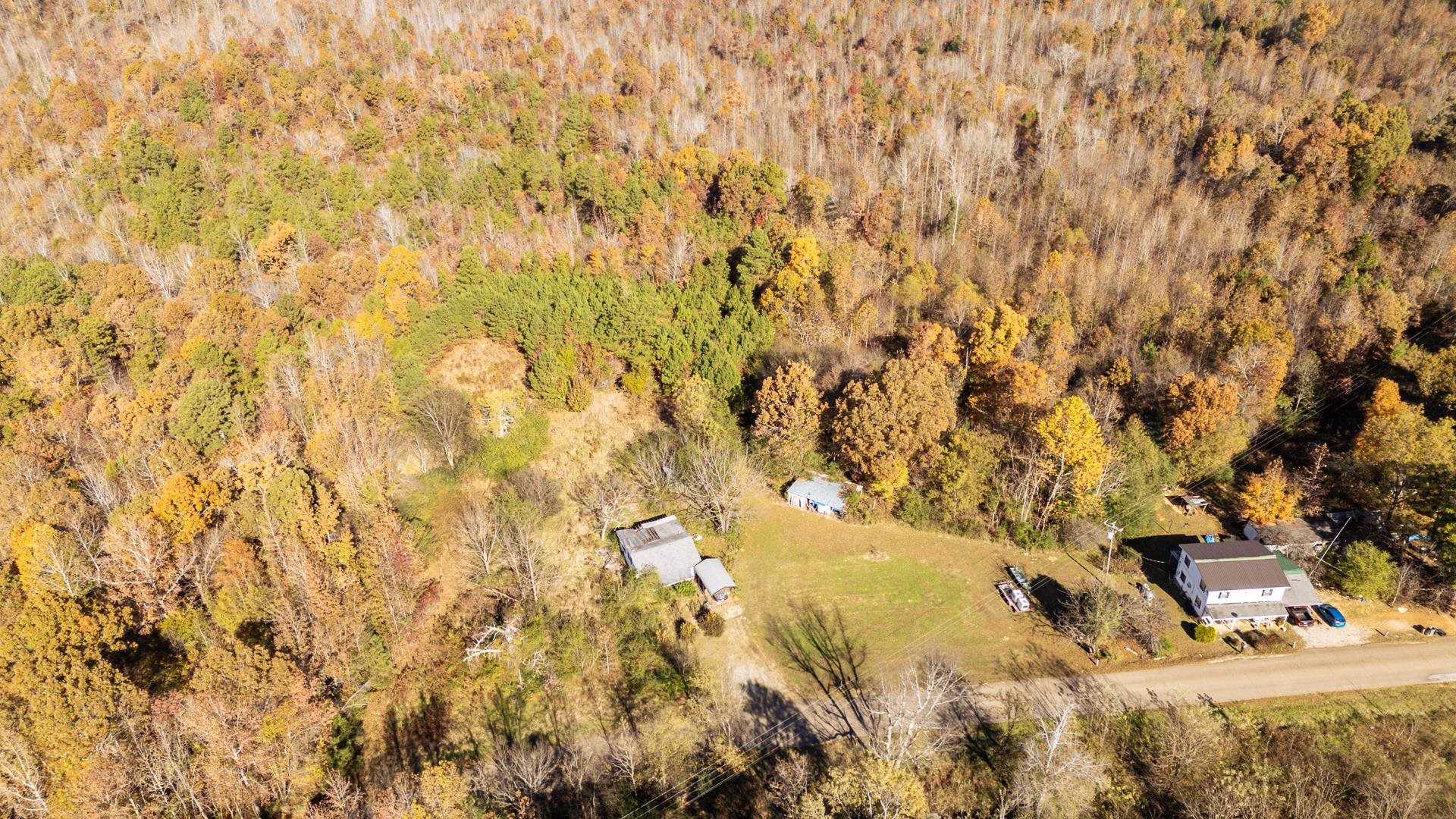 8069 Old Stage Rd Property Photo 22